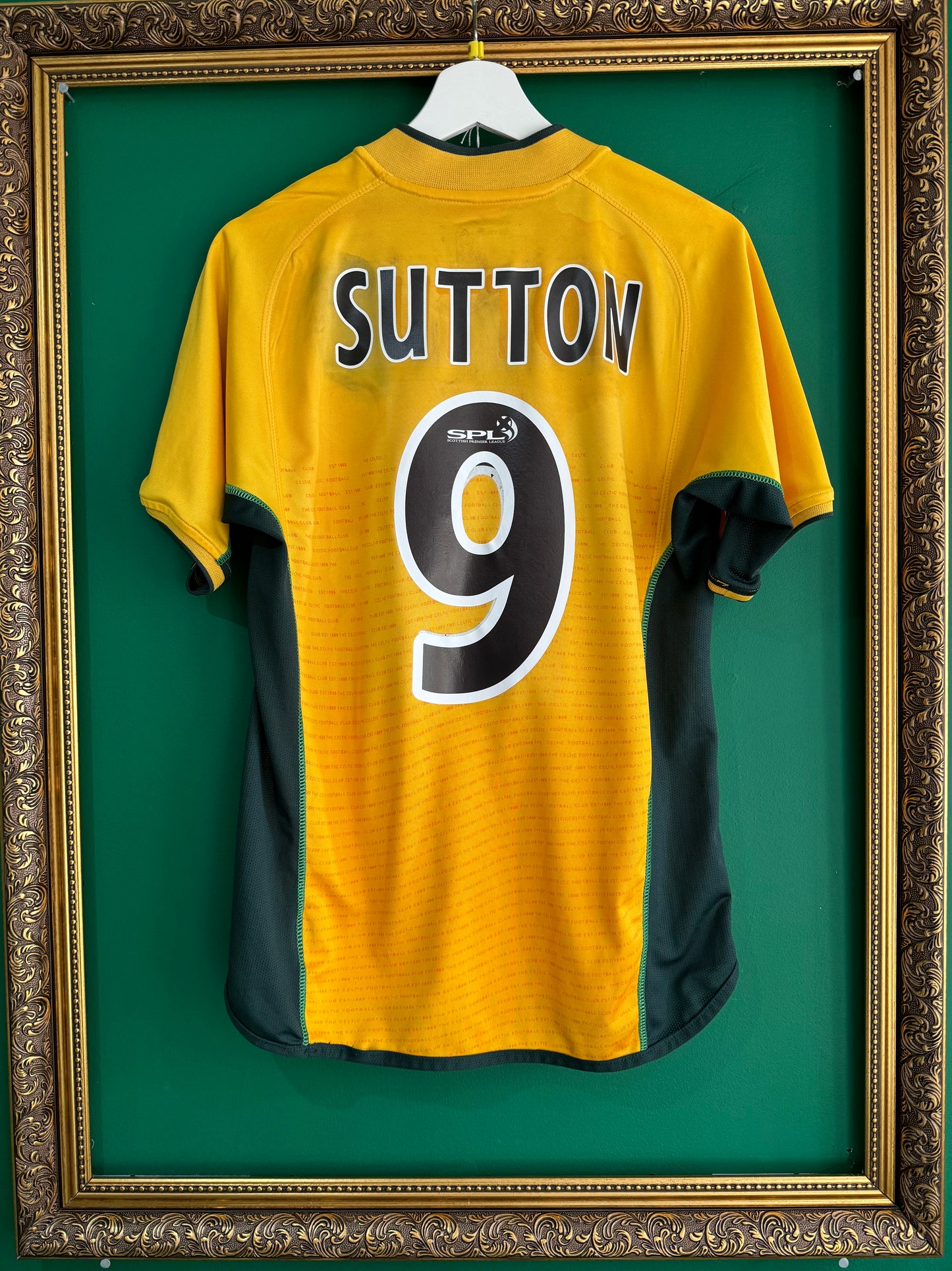 Celtic 2002/03 away medium Sutton 9