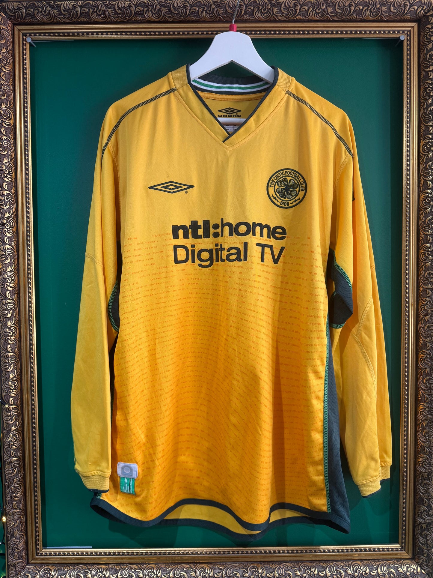 Celtic 2002/03 away shirt ls large Petrov 19