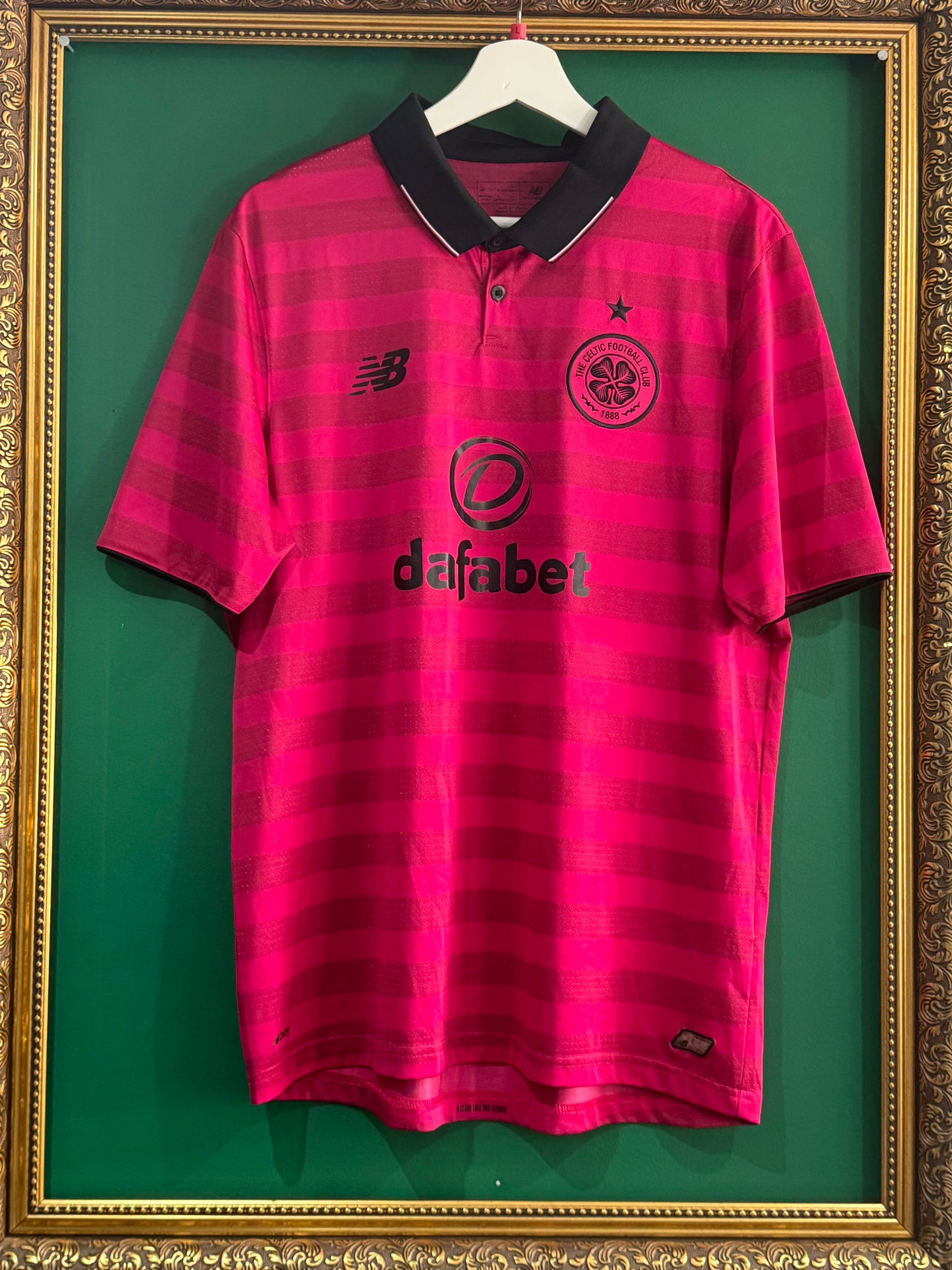 Celtic 2017/18 fourth shirt large Tierney 63