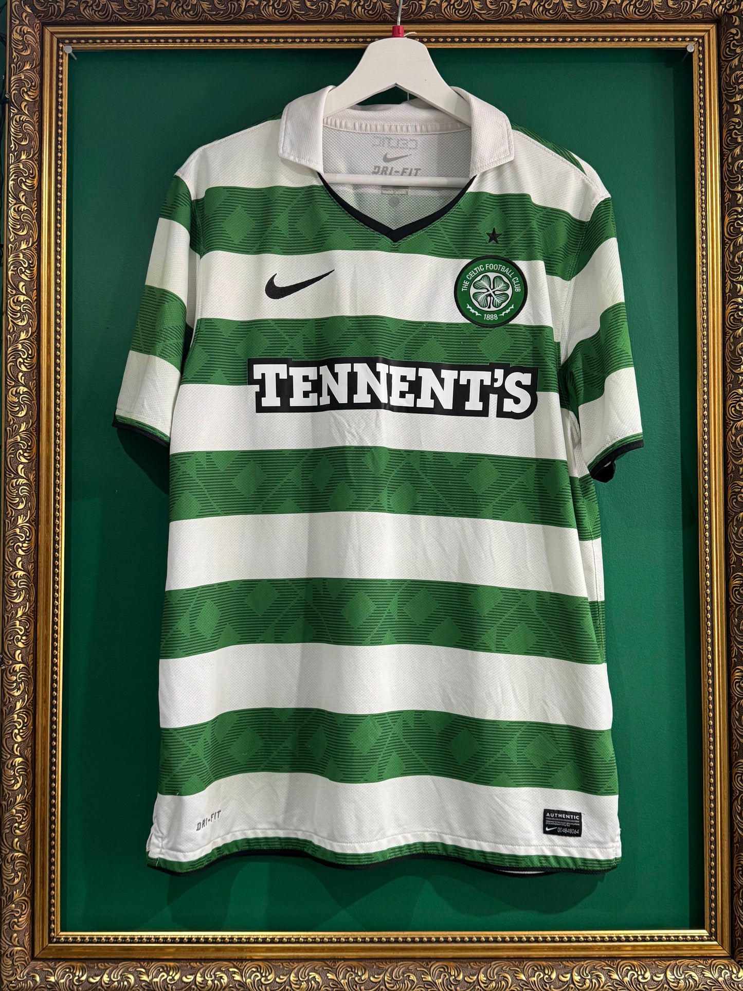 Celtic 2011/12 home shirt large Hooper 88 8/10