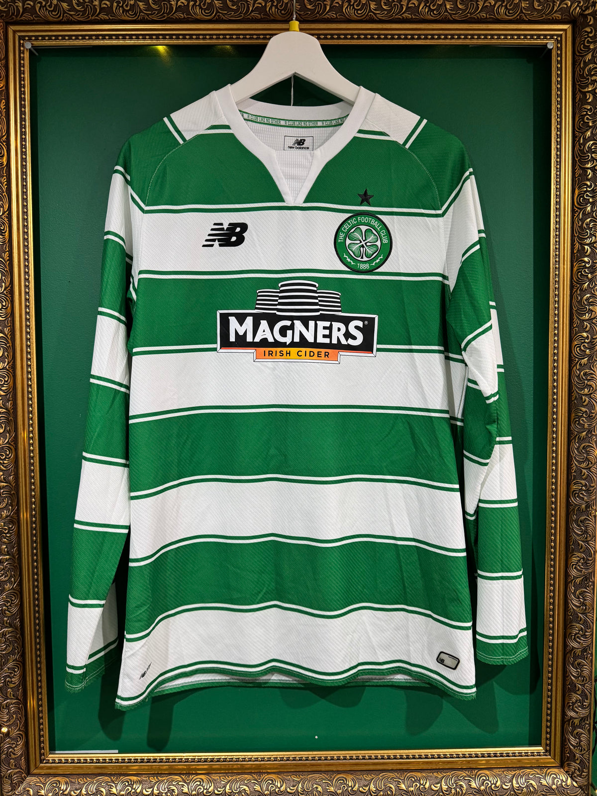 Celtic 2015/16 home shirt medium ls