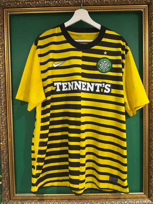 Celtic 2011/12 third shirt xlarge