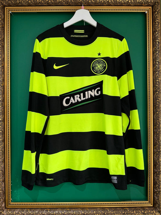 Celtic 2009/10 away small