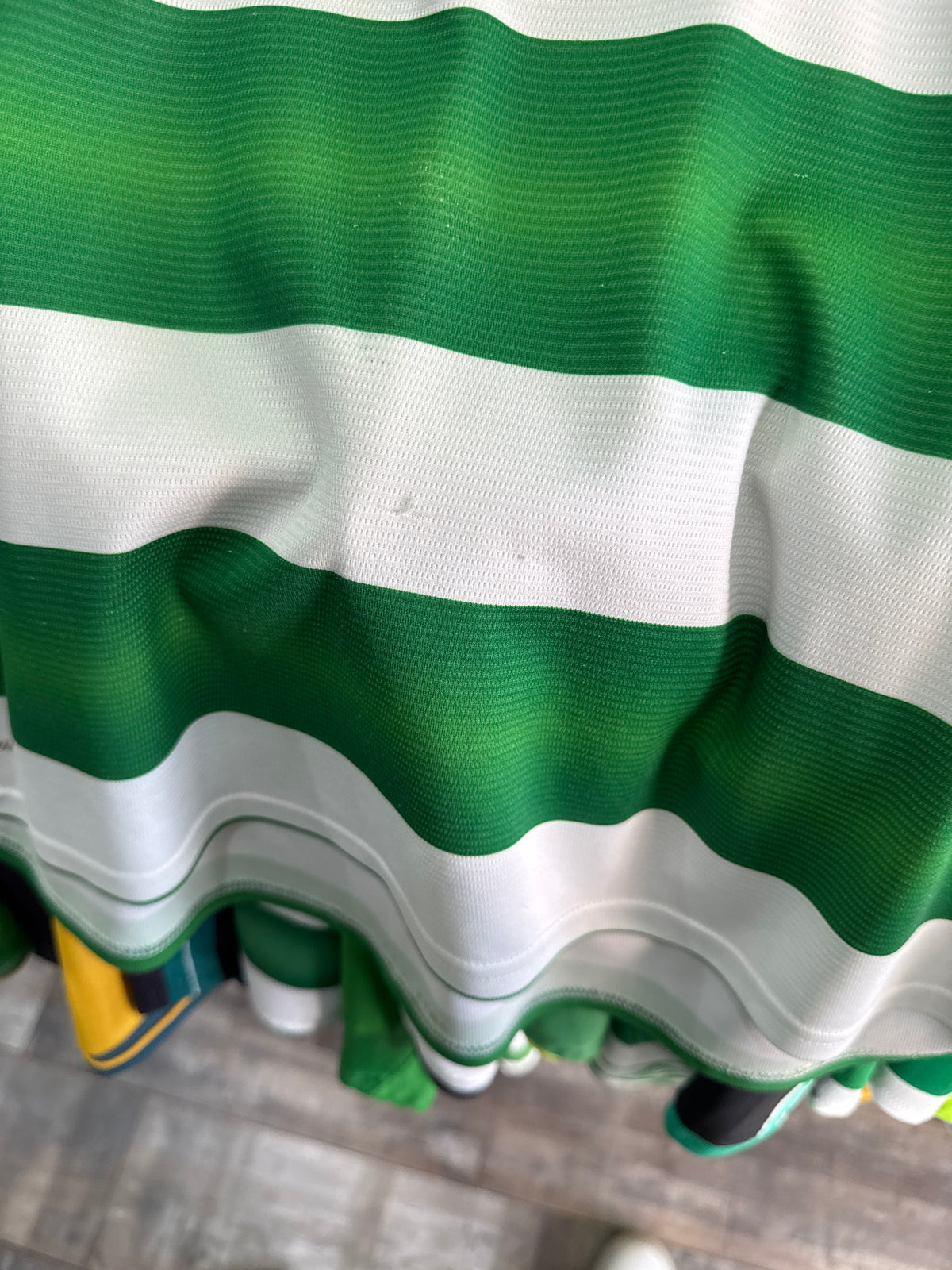 Celtic 2016/17 home shirt large