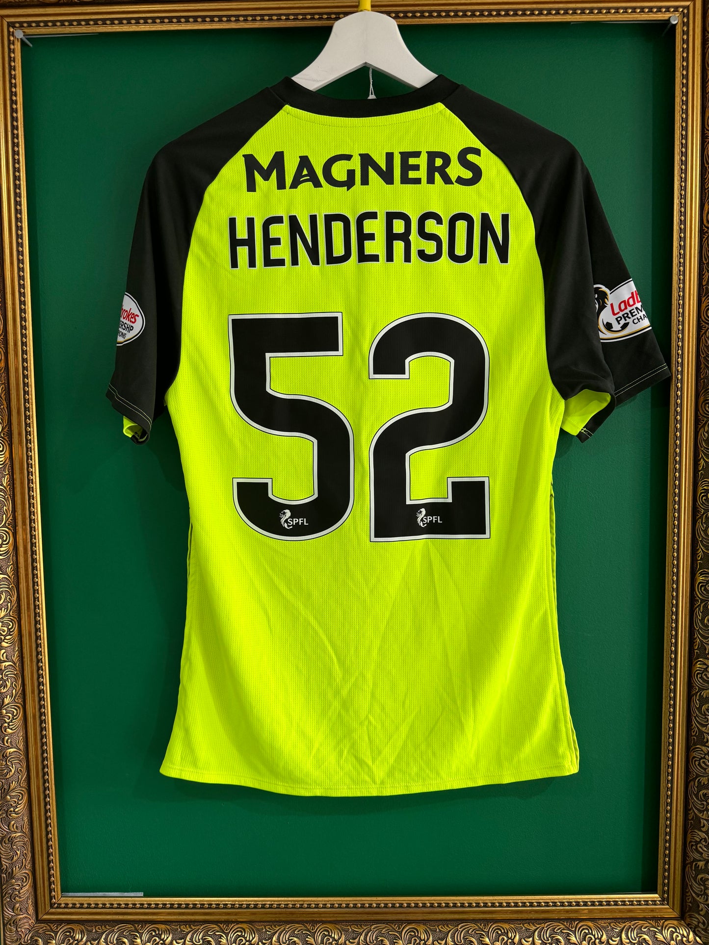 Celtic 2018/19 third match issue prepared shirt Henderson 52 medium