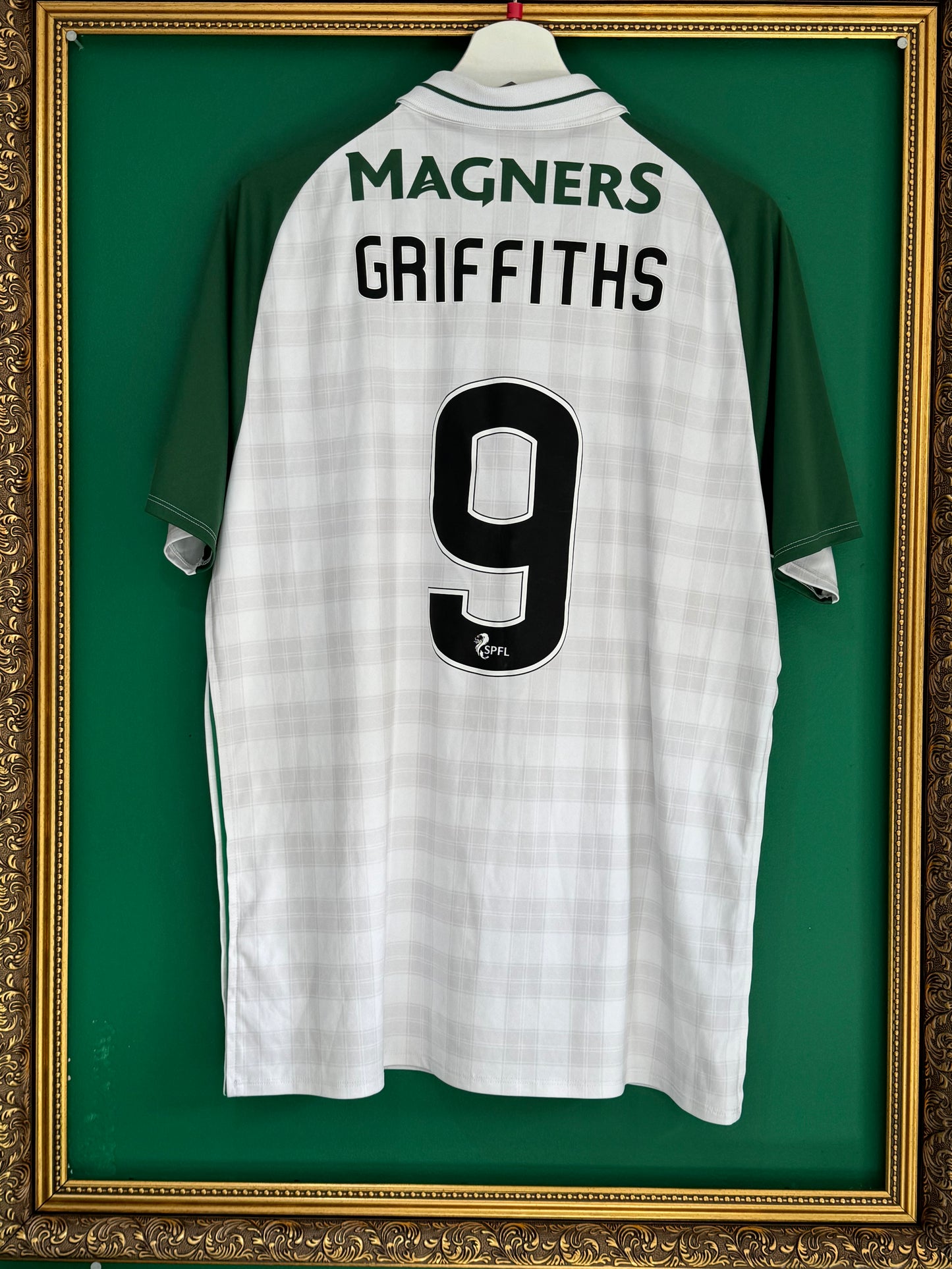 Celtic 2018/19 away Griffiths 9 large