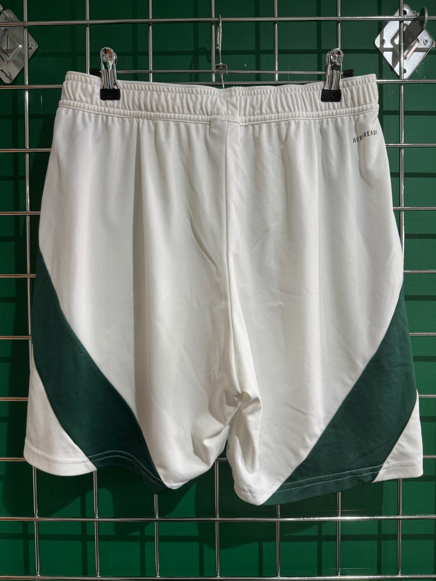 Celtic 2024/25 home matchworn shorts Arne Engles 27