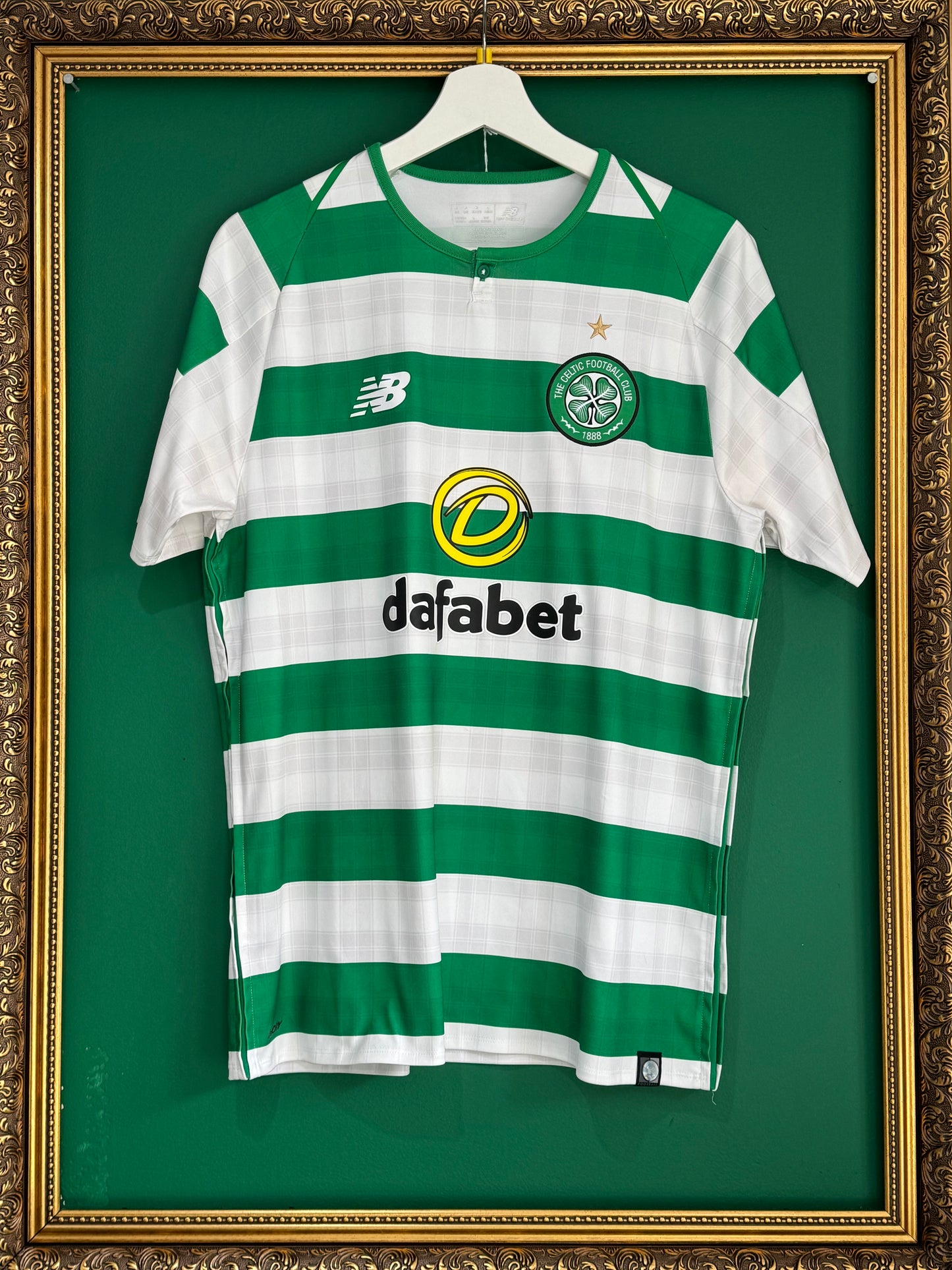 Celtic 2018/19 home medium Brown 8