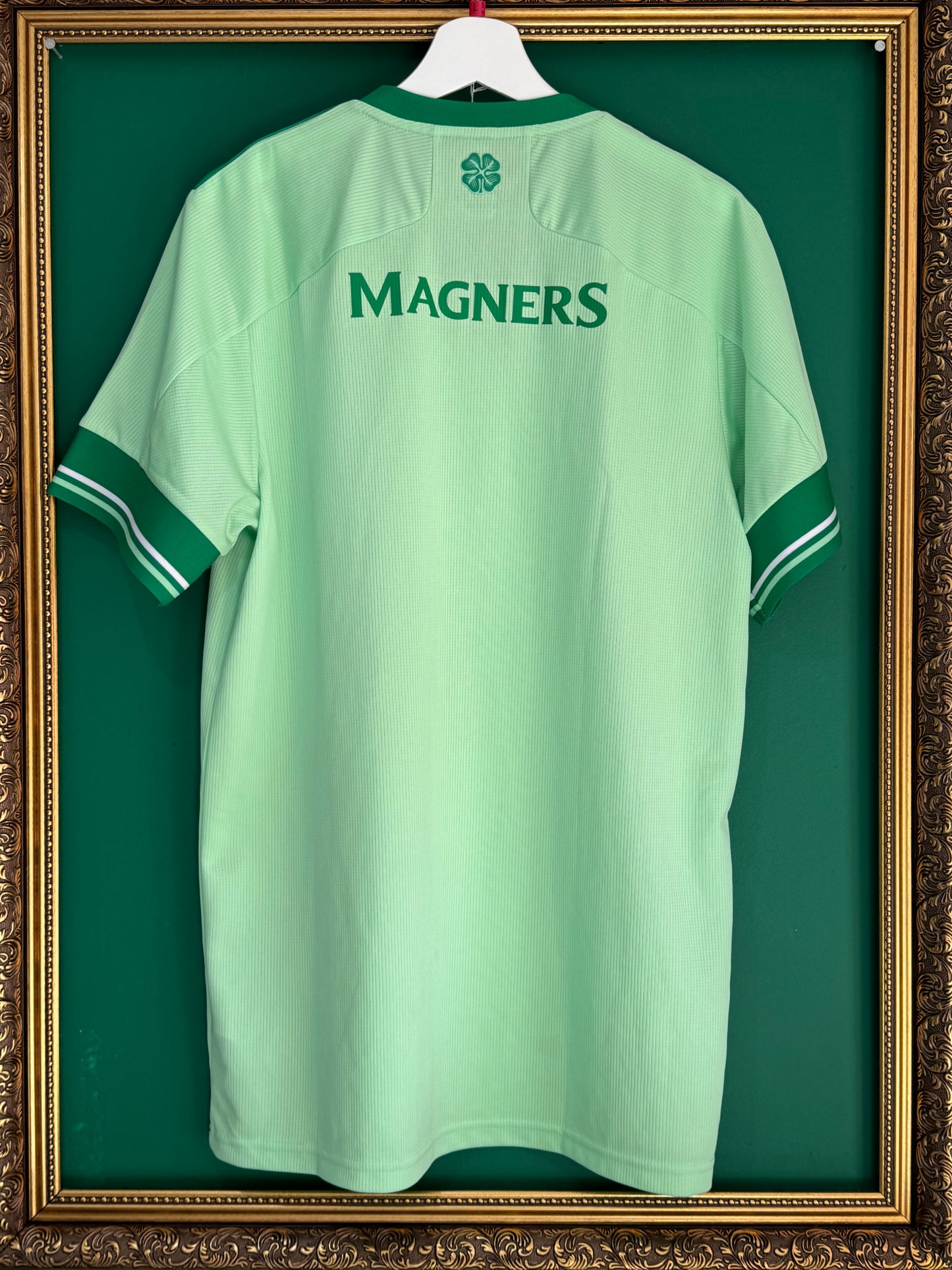 Celtic 2020/21 away large