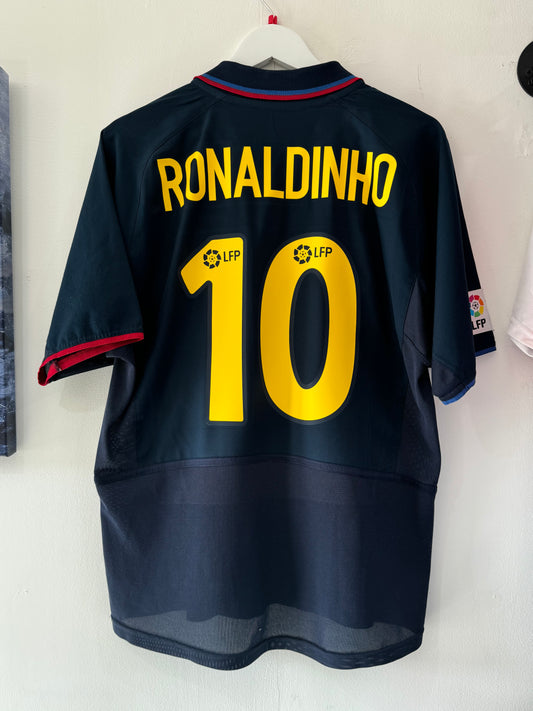 Barcelona 2002/04 away third Ronaldinho 10 medium