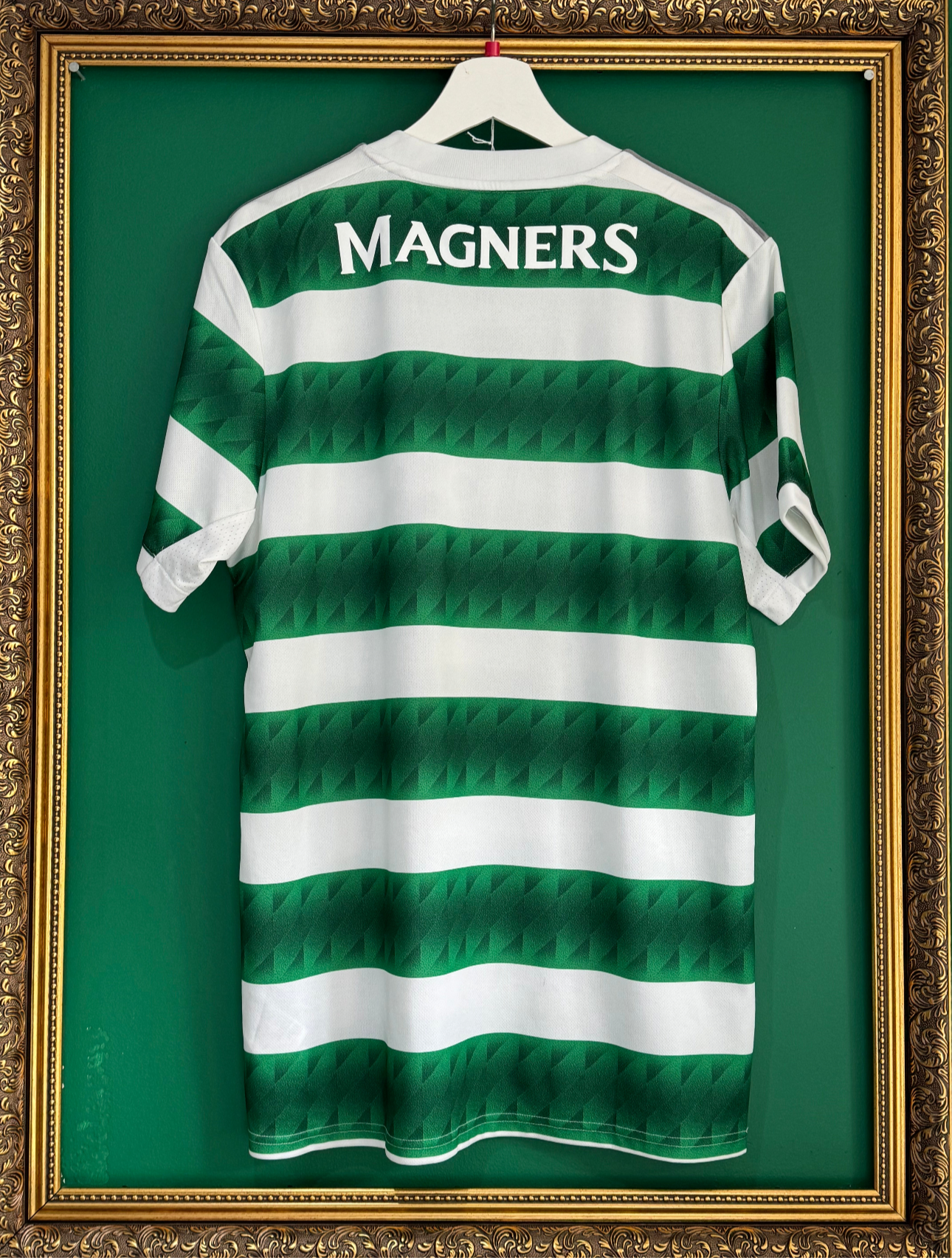 Celtic 2022/23 home medium