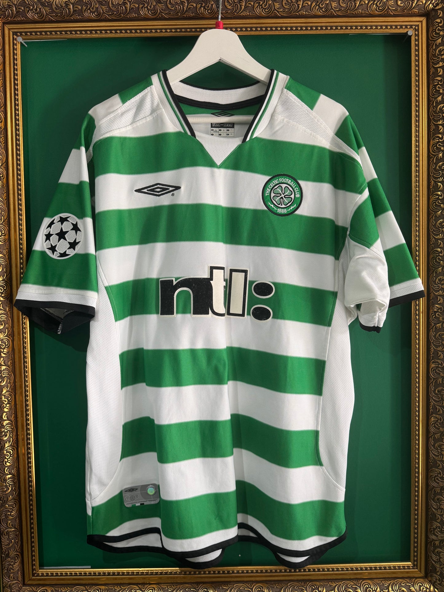 Celtic 2001/03 home shirt large Moravcik 25