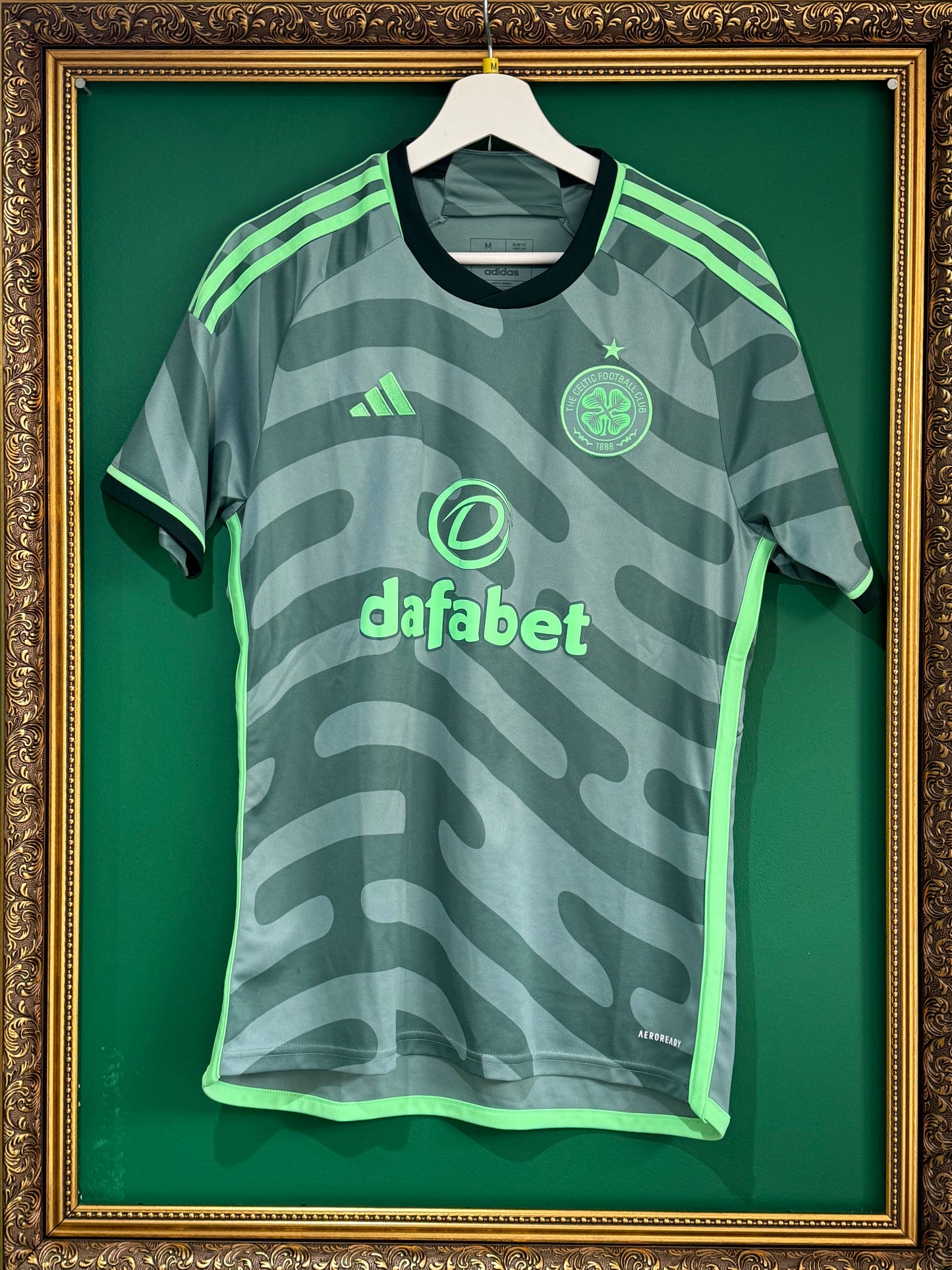 Celtic 2023/24 third medium