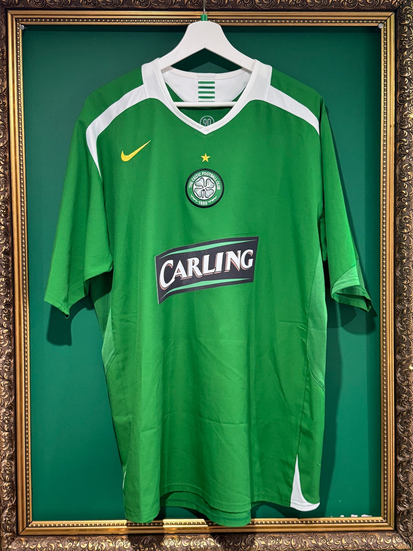 Celtic 2005/06 away xlarge Petrov 19