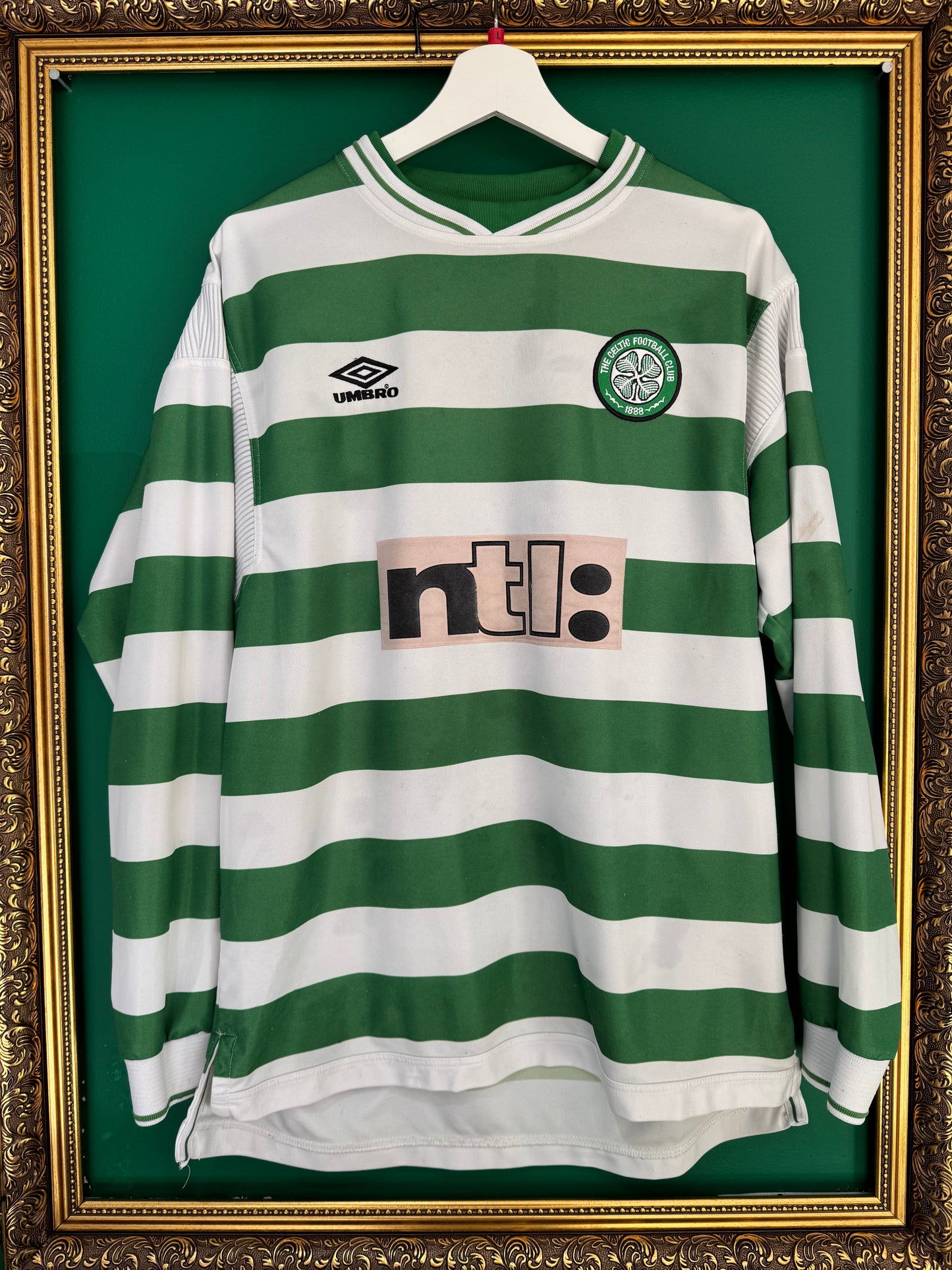 Celtic 1999/01 home large ls Larsson 7