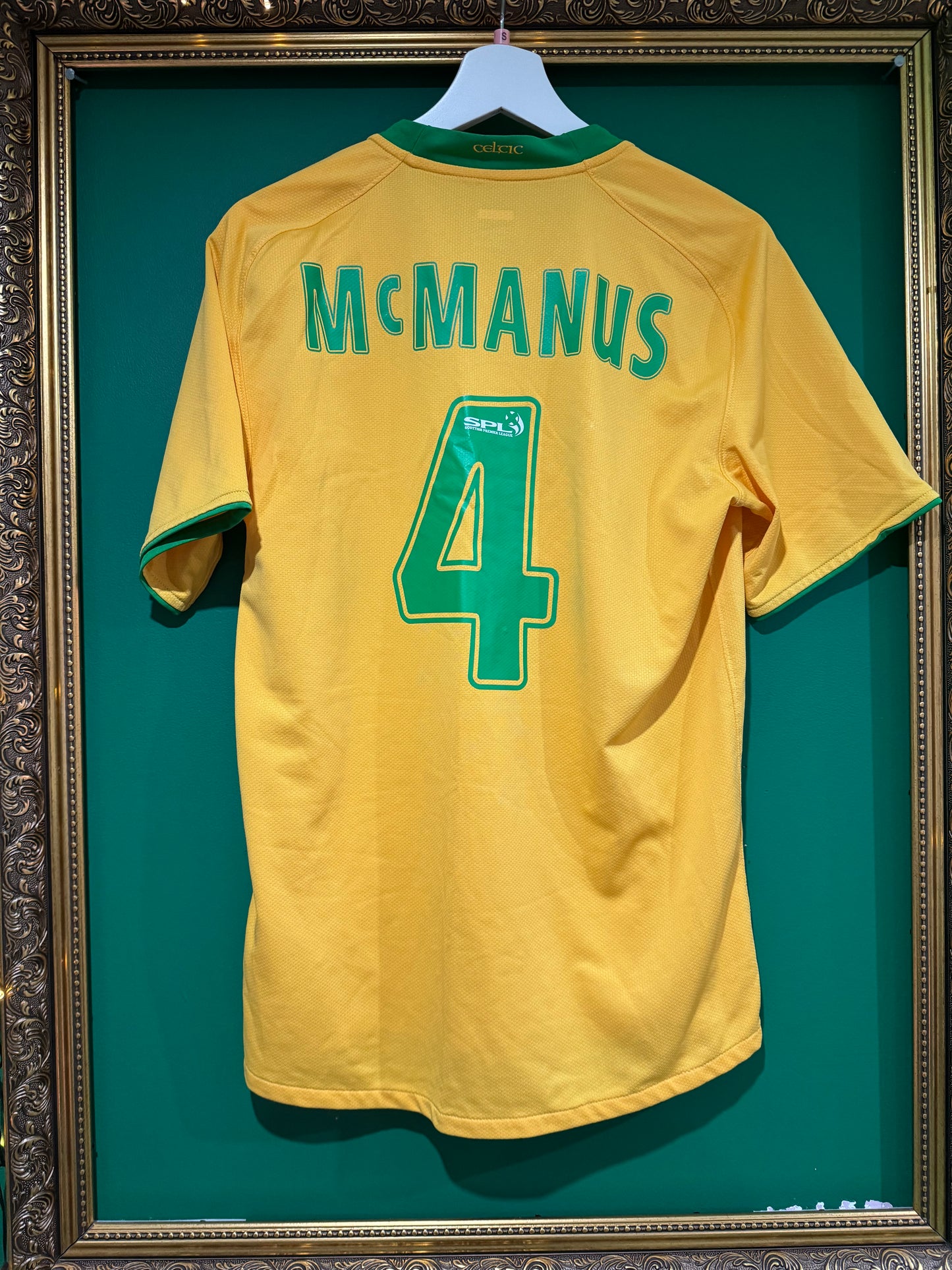 Celtic 2008/09 away shirt small McManus 4