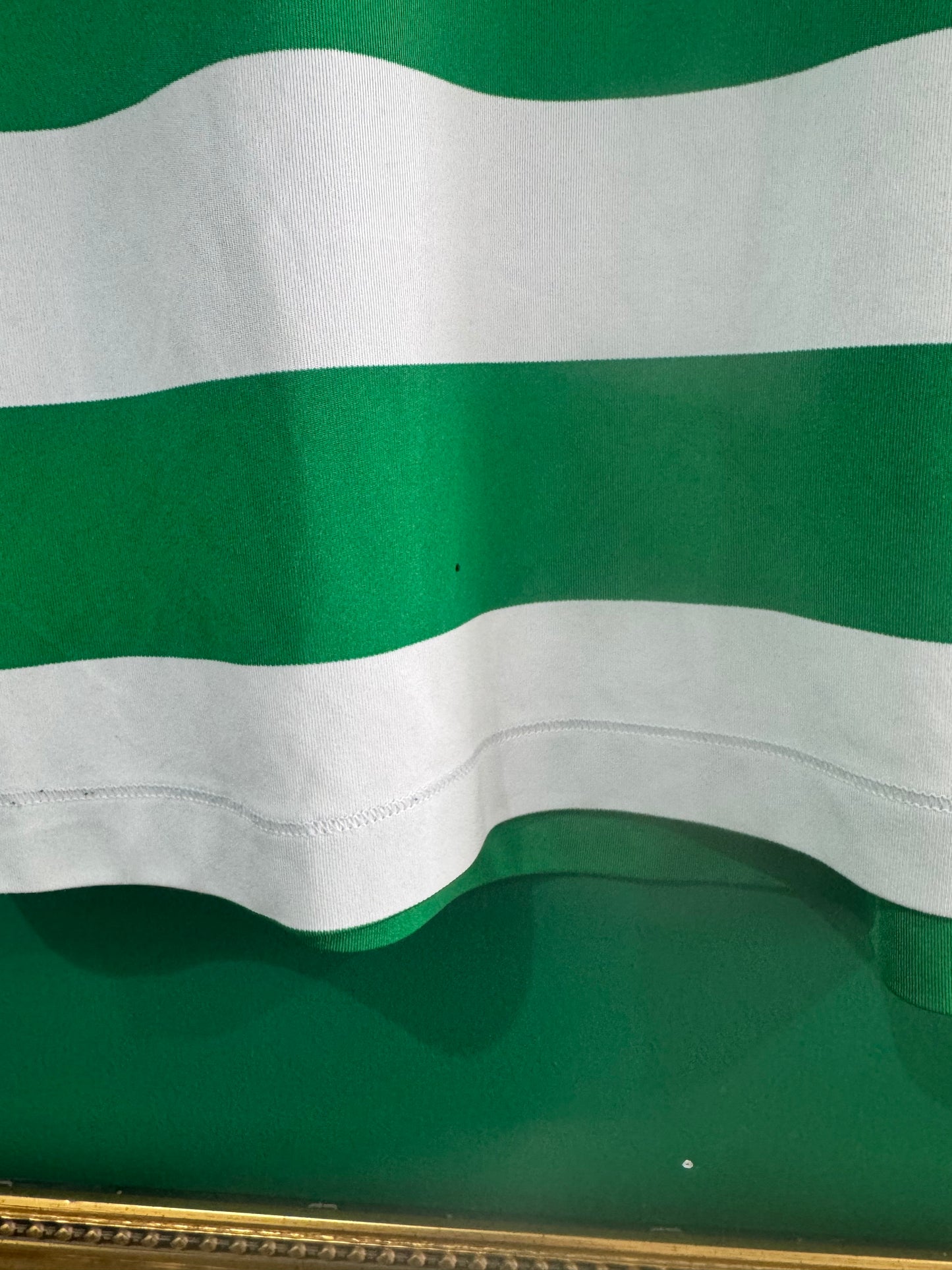 Celtic 2019/20 home shirt medium Brown 8
