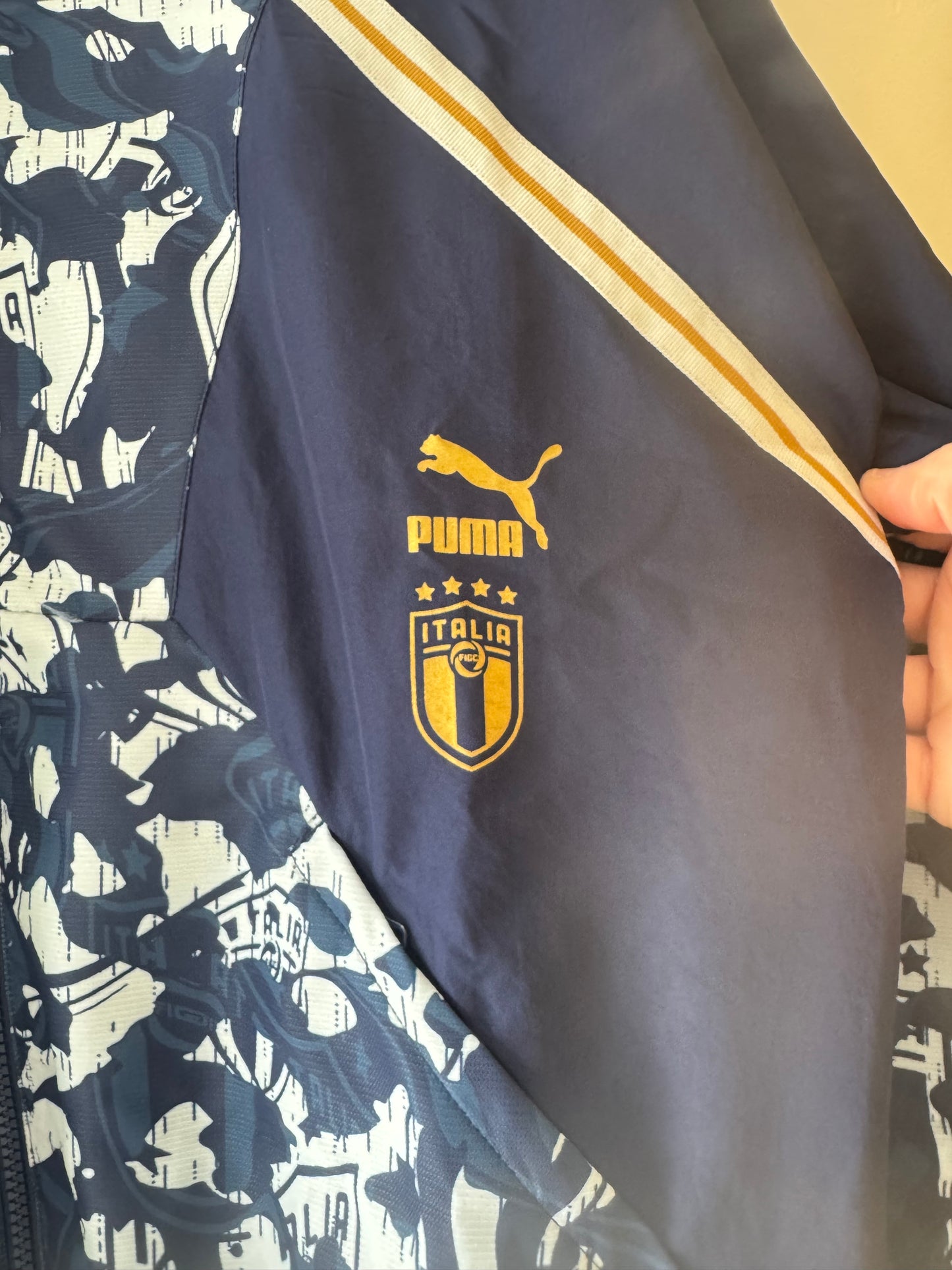 Puma Italy 2021 Woven Jacket - Peacoat/Team Power Blue - BNWT