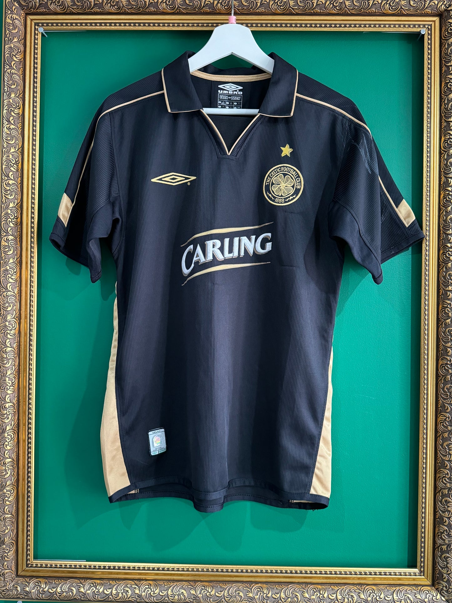 Celtic 2003/04 away small