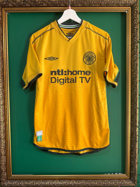 Celtic 2002/03 away shirt small