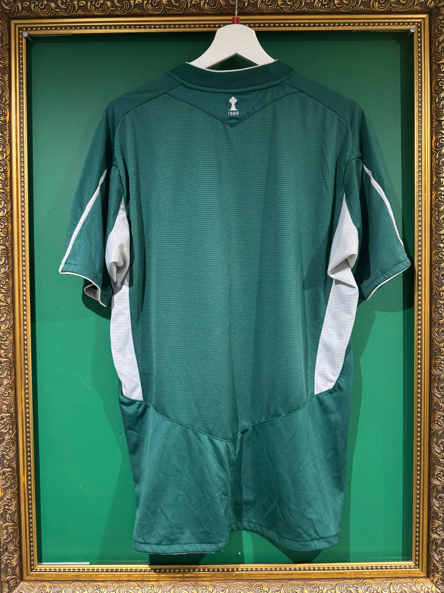 Celtic 2004/05 away shirt large
