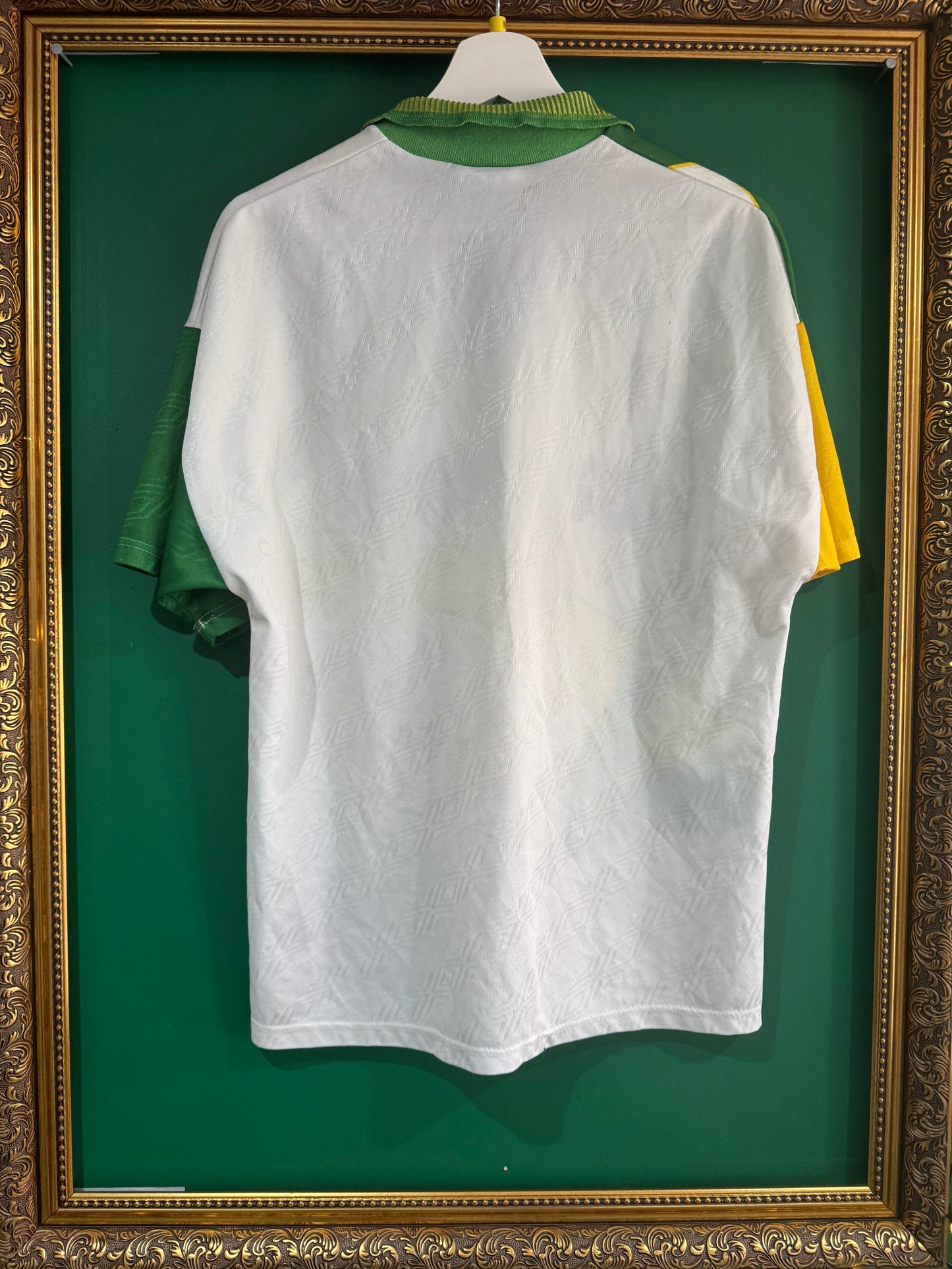 Celtic 1994/95 away shirt medium
