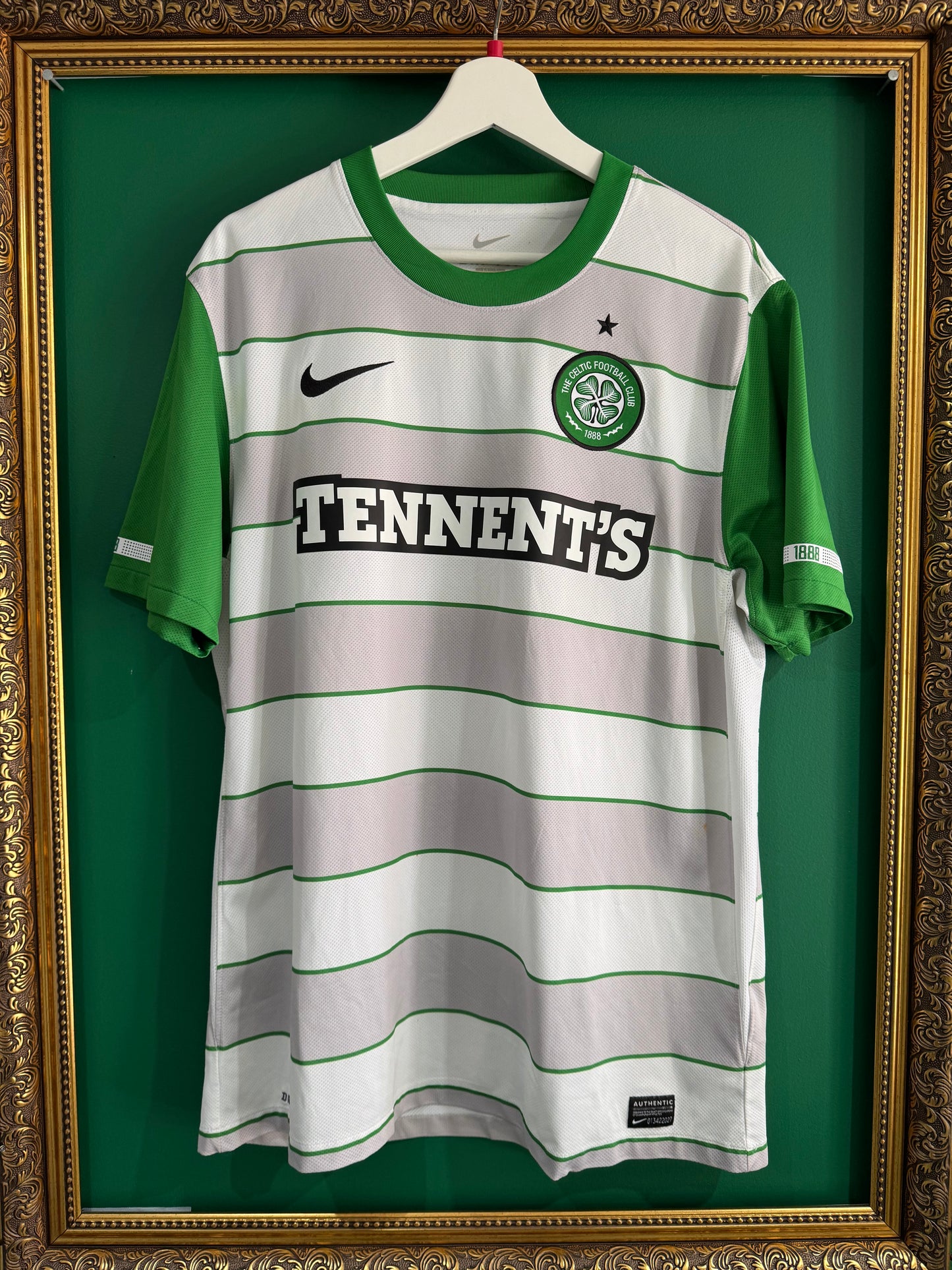 Celtic 2011/12 away large Ledley 16
