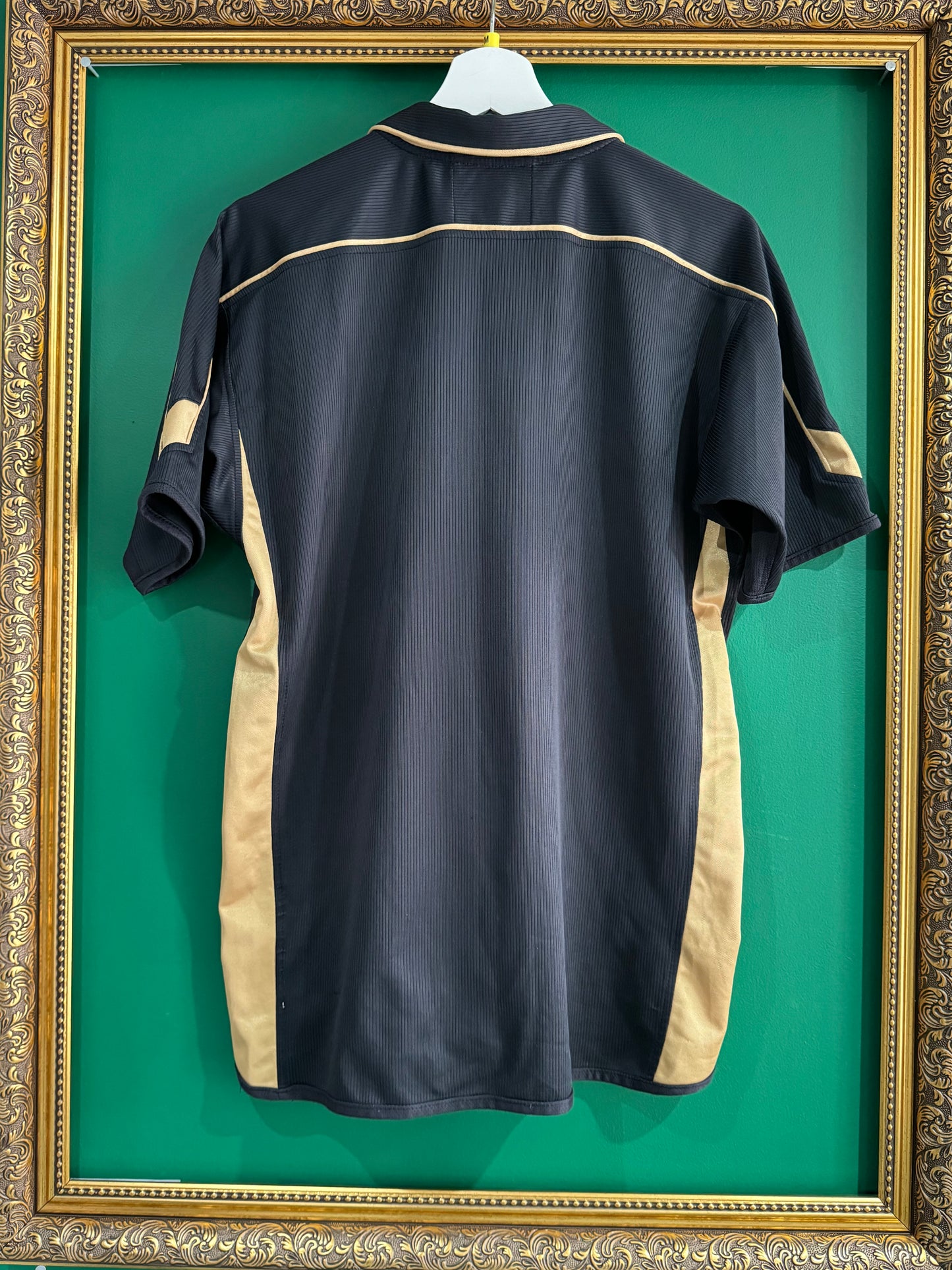 Celtic 2003/04 away medium