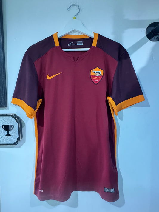 As Roma 2015/16 home shirt medium