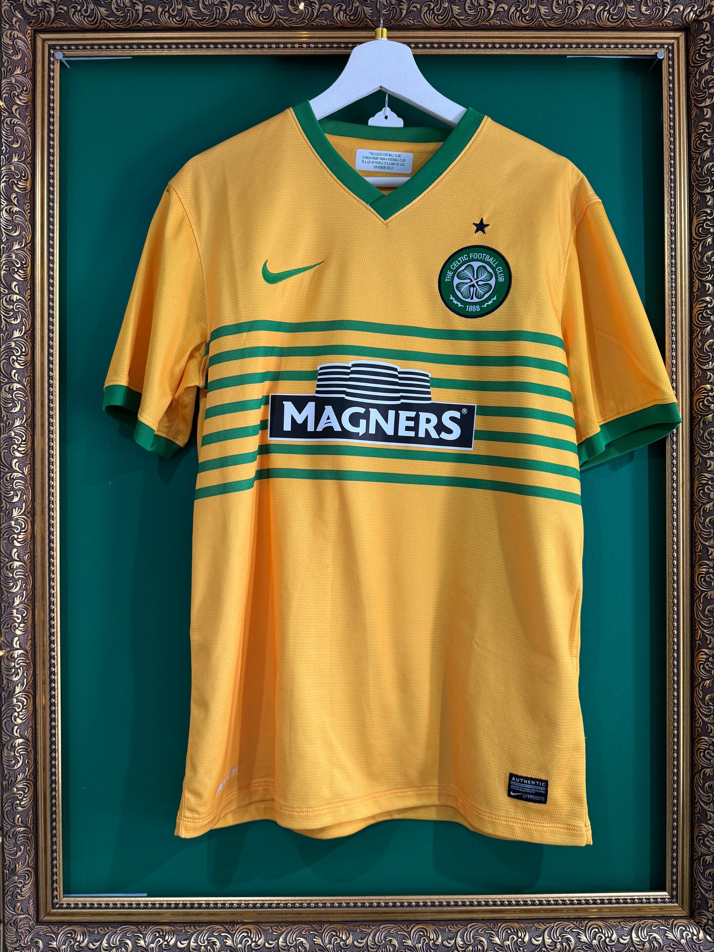 Celtic 2013/14 away shirt medium Virgil 5
