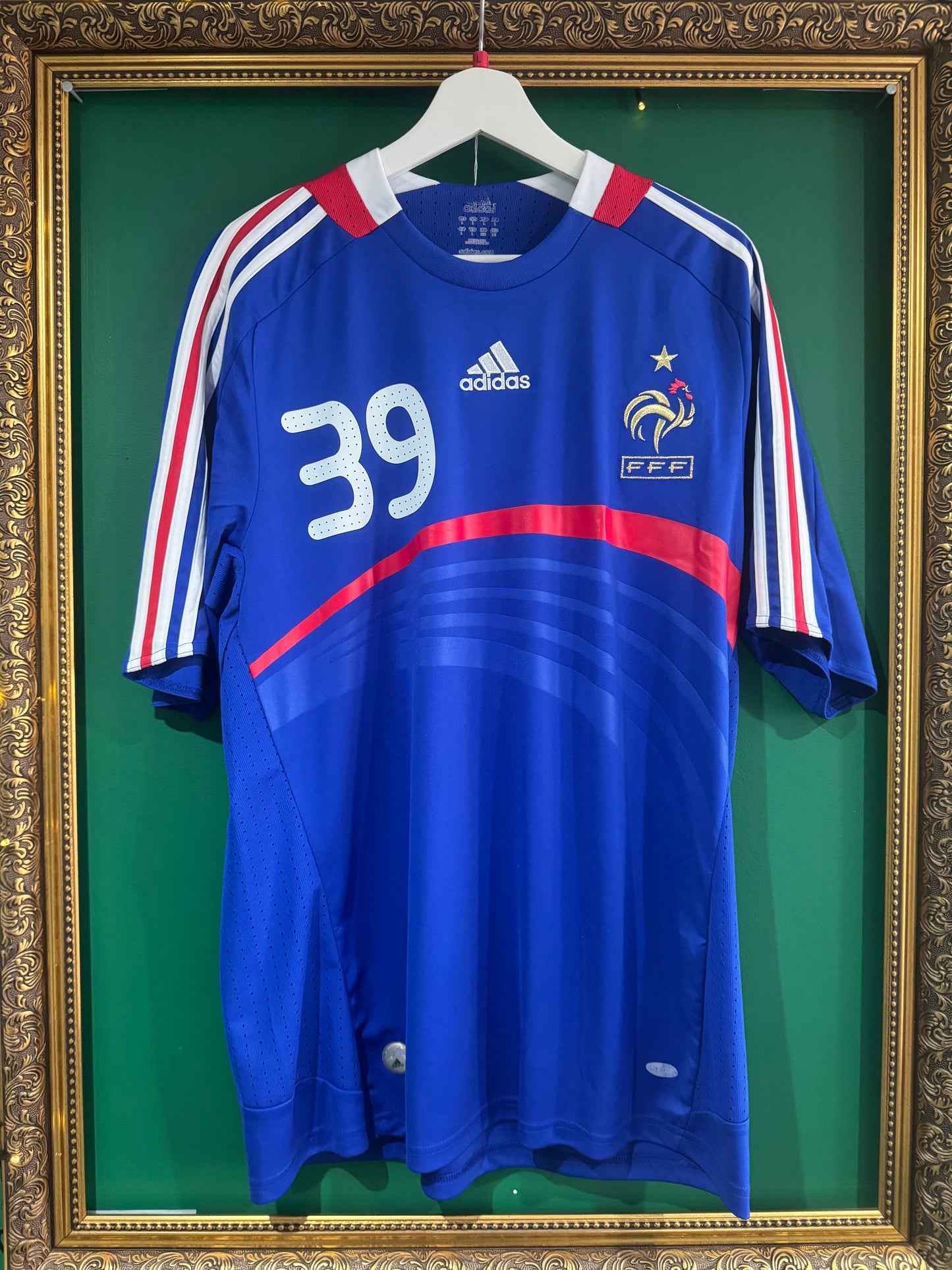 France 2008 home shirt large Anelka 39