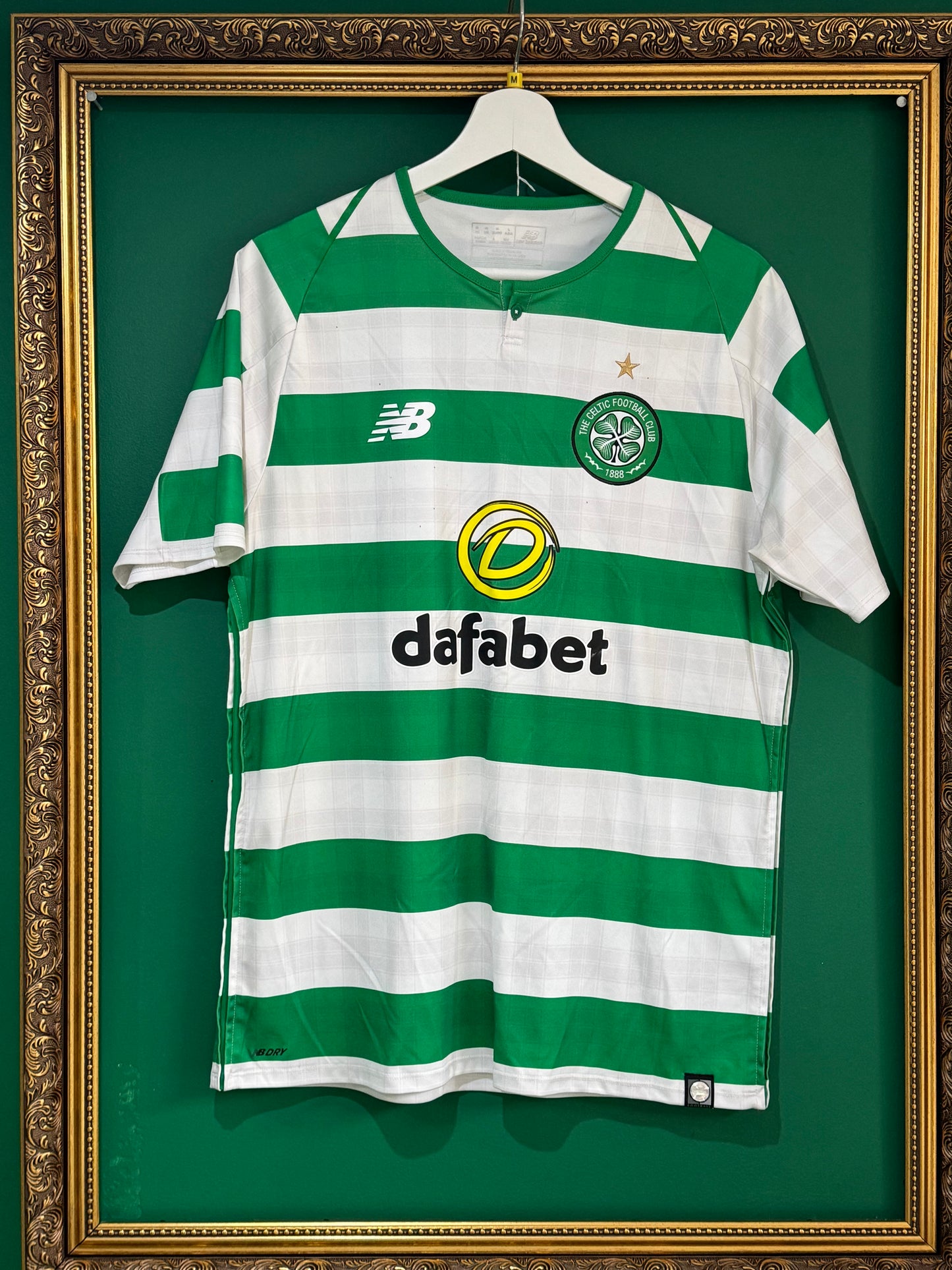 Celtic 2018/19 home medium