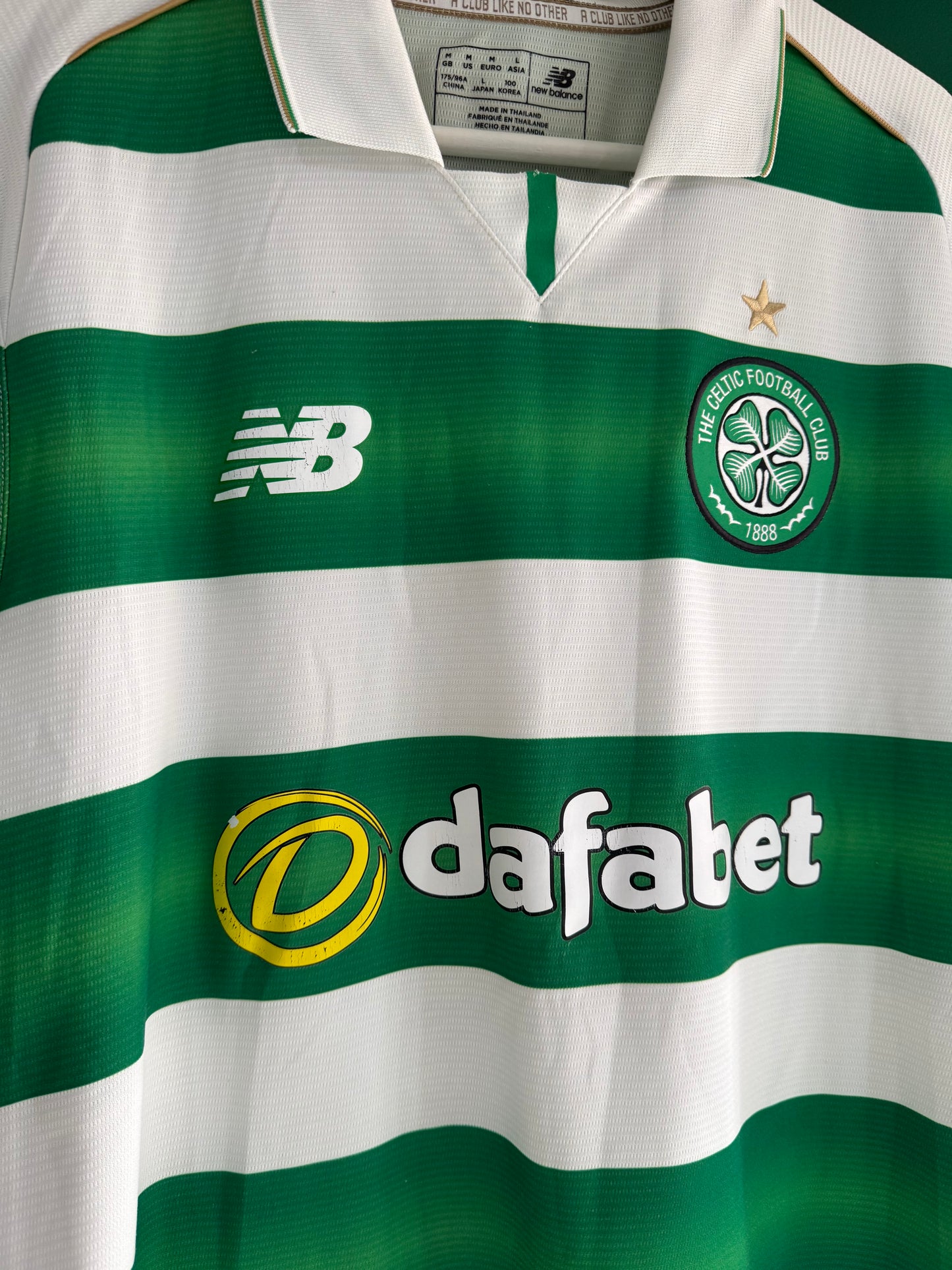 Celtic 2016/17 home shirt medium