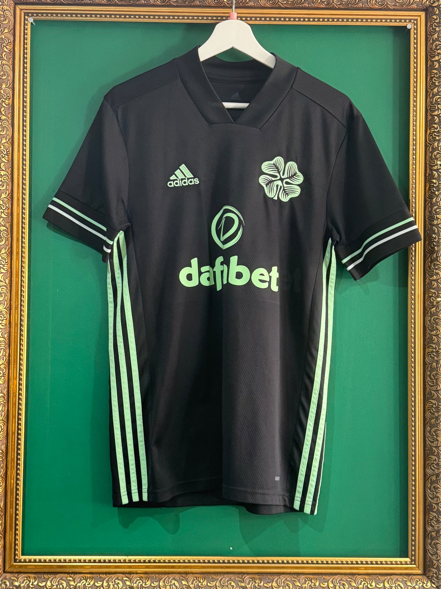 Celtic 2021/22 fourth shirt small Kyogo 8