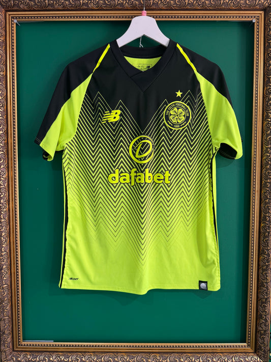 Celtic 2018/19 third shirt small