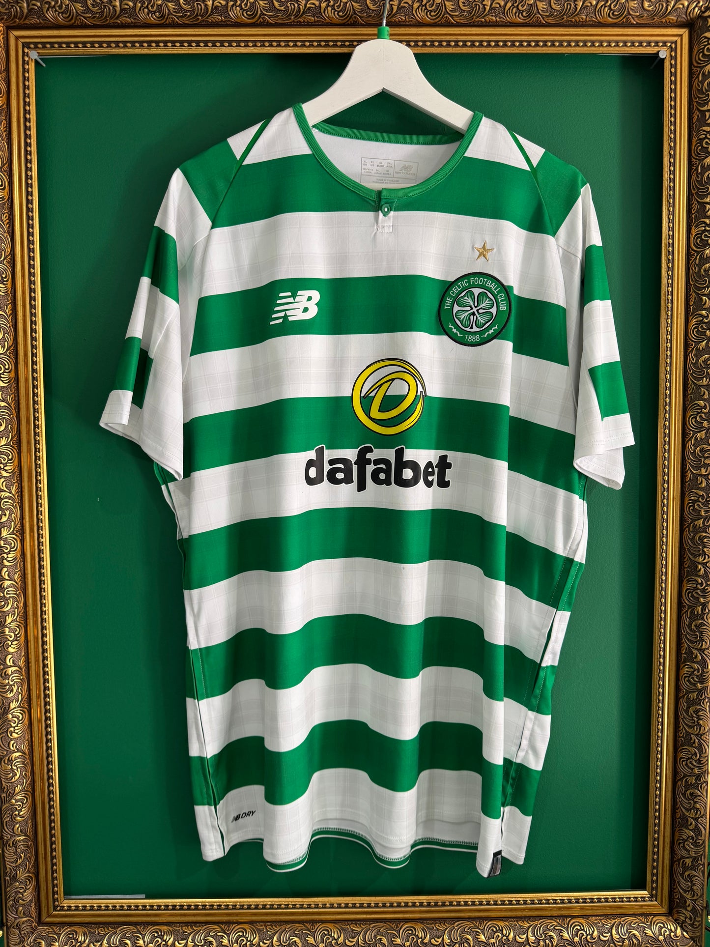 Celtic 2018/19 home shirt xlarge Bayo 10