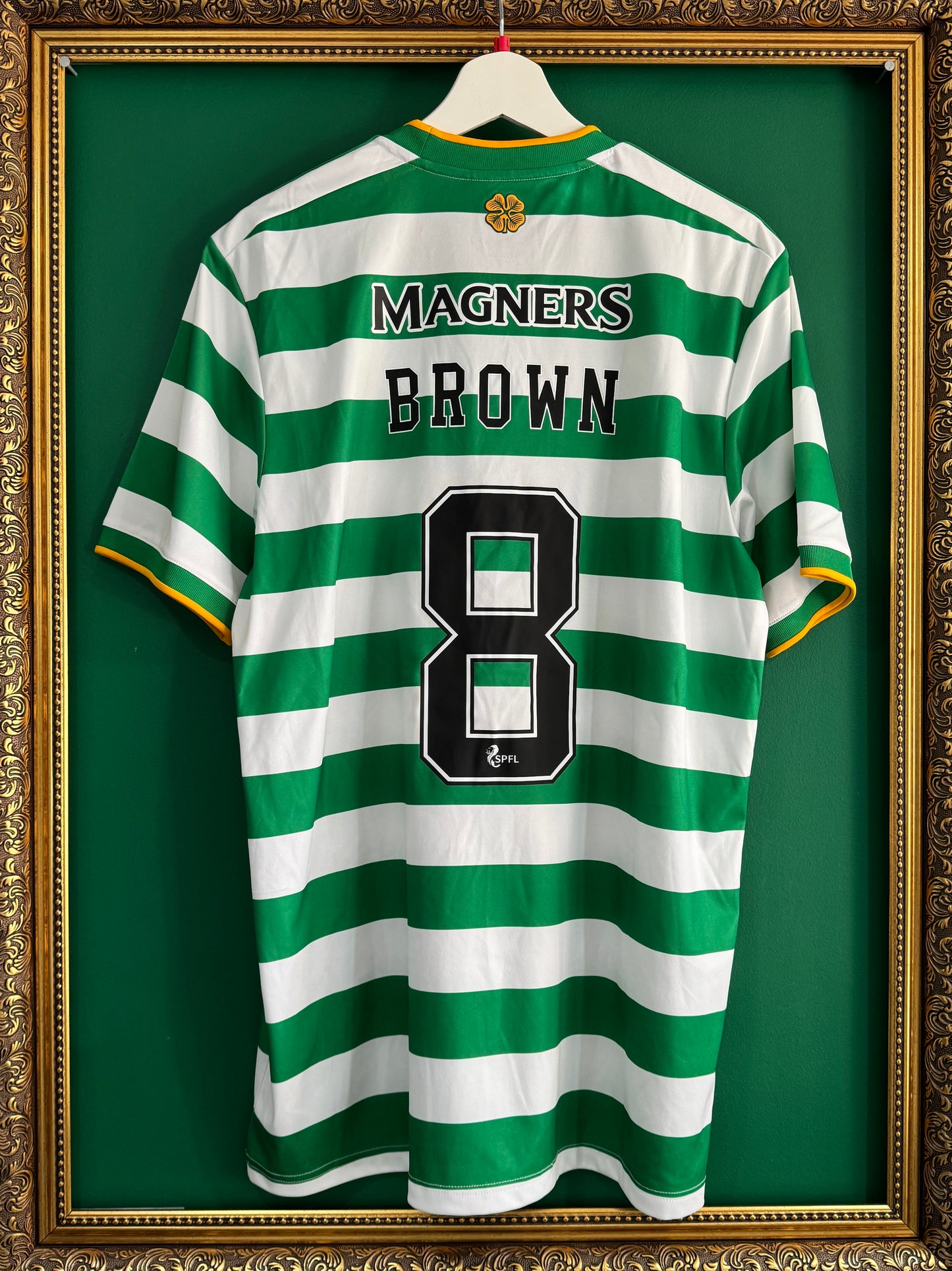 Celtic 2020/21 home shirt large Brown 8