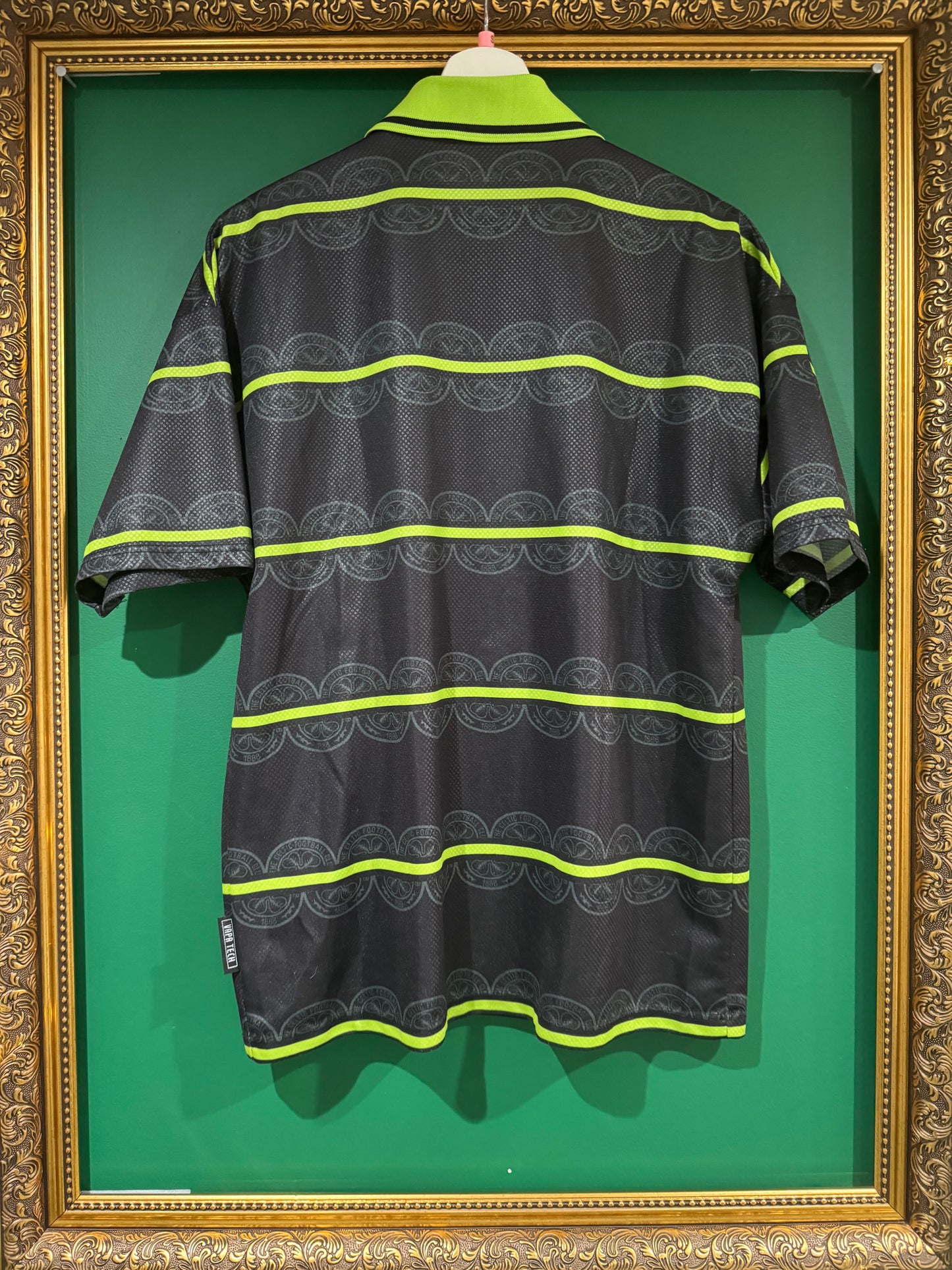 Celtic 1998/99 away shirt small