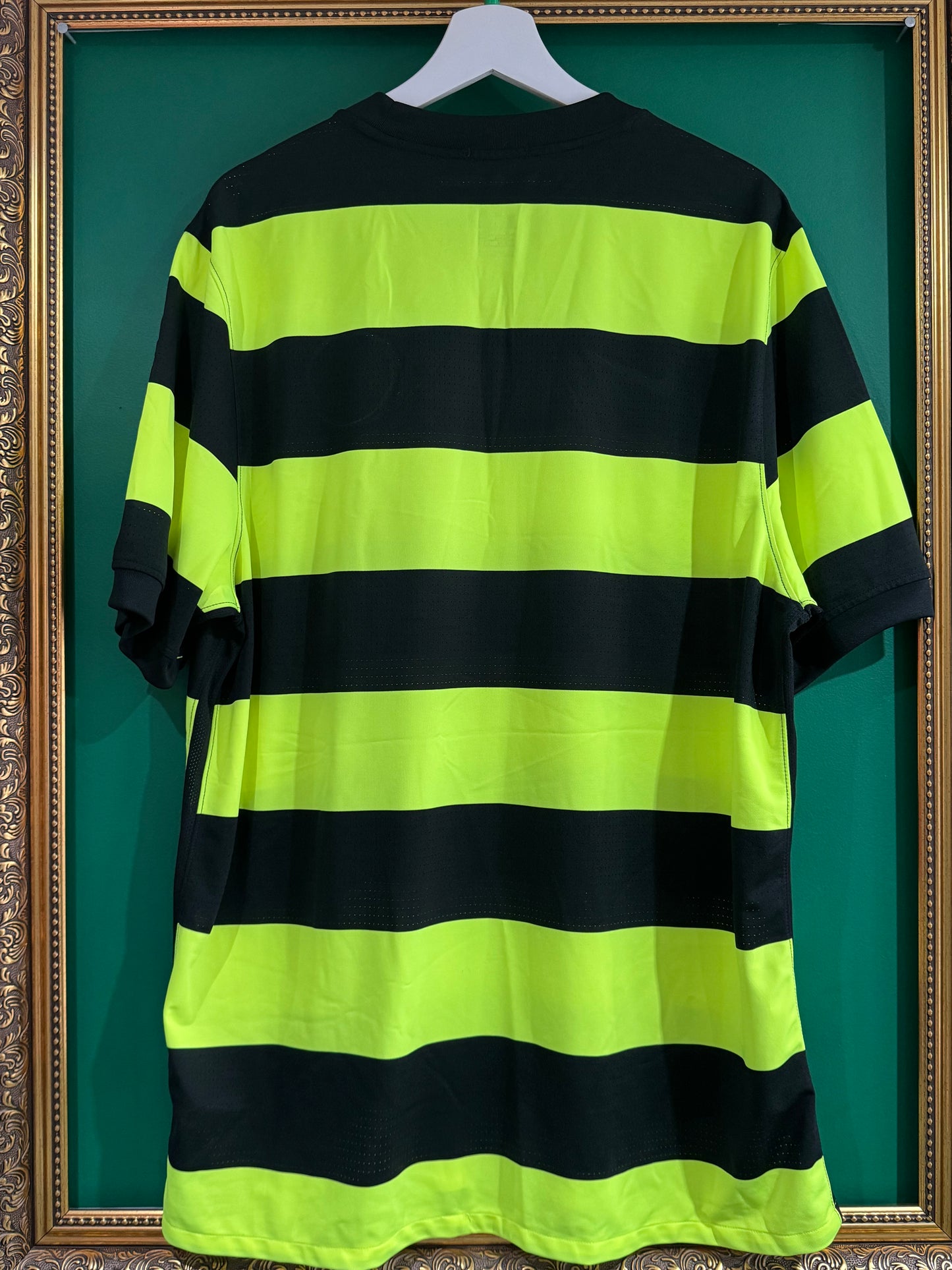 Celtic 2009/10 away xlarge