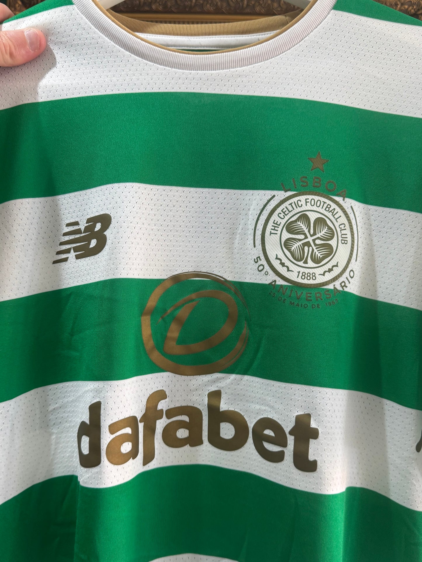 Celtic 2017/18 home medium