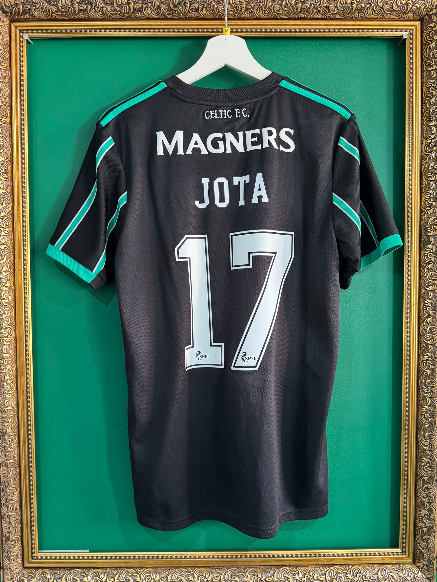 Celtic 2022/23 away medium Jota 17