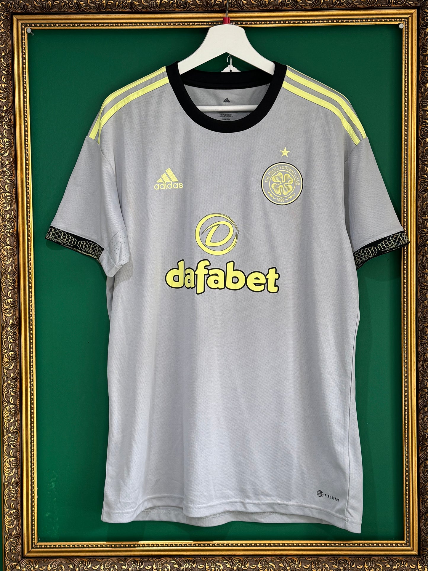 Celtic 2022/23 third large