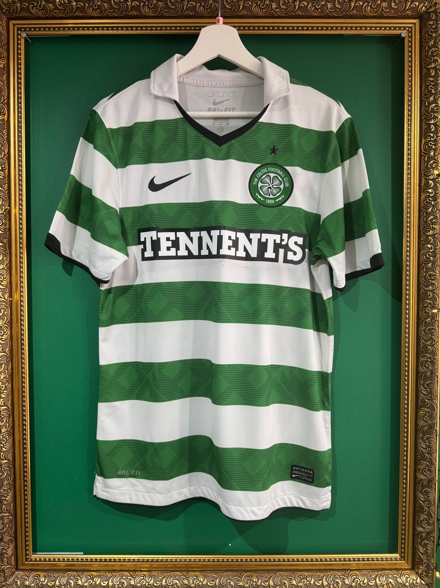 Celtic 2010/12 home shirt small Kayal 33