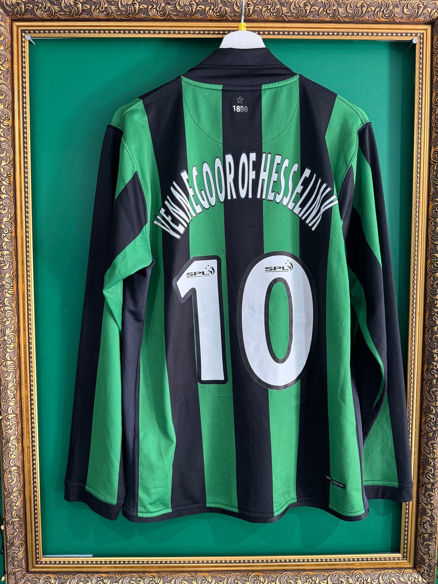 Celtic 2006/07 away shirt medium ls Vennegoor of Hesselink 10