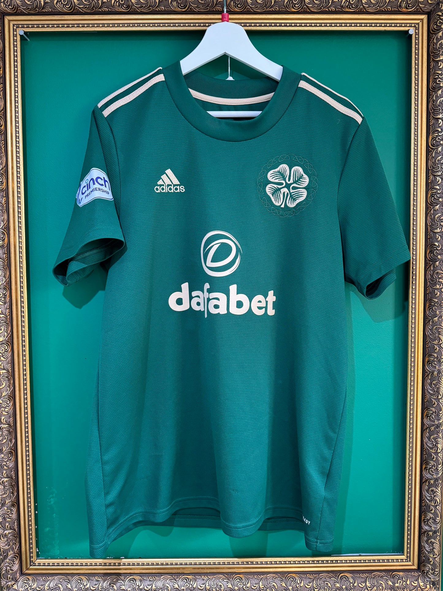 Celtic 2021/22 away large Kyogo 8