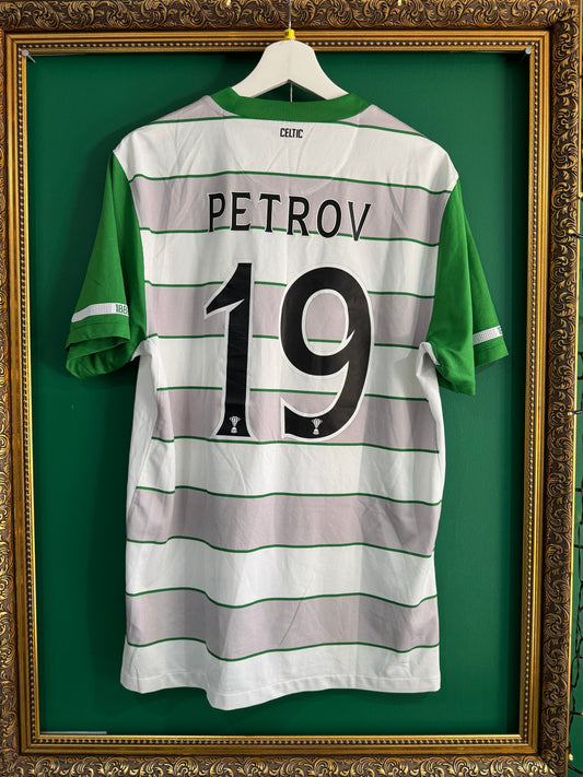 Celtic 2011/12 away medium Petrov 19
