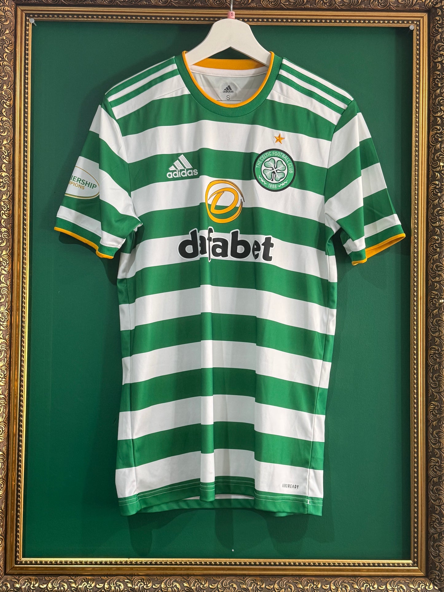 Celtic 2020/21 home shirt small Brown 8