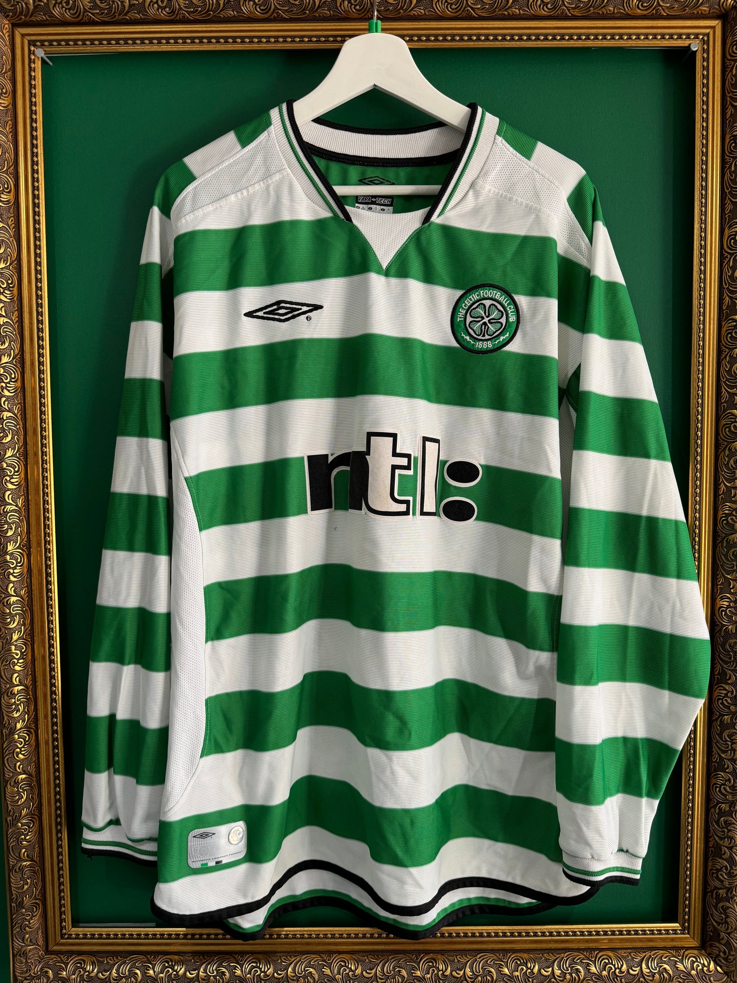 Celtic 2001/03 home xlarge Sutton 9