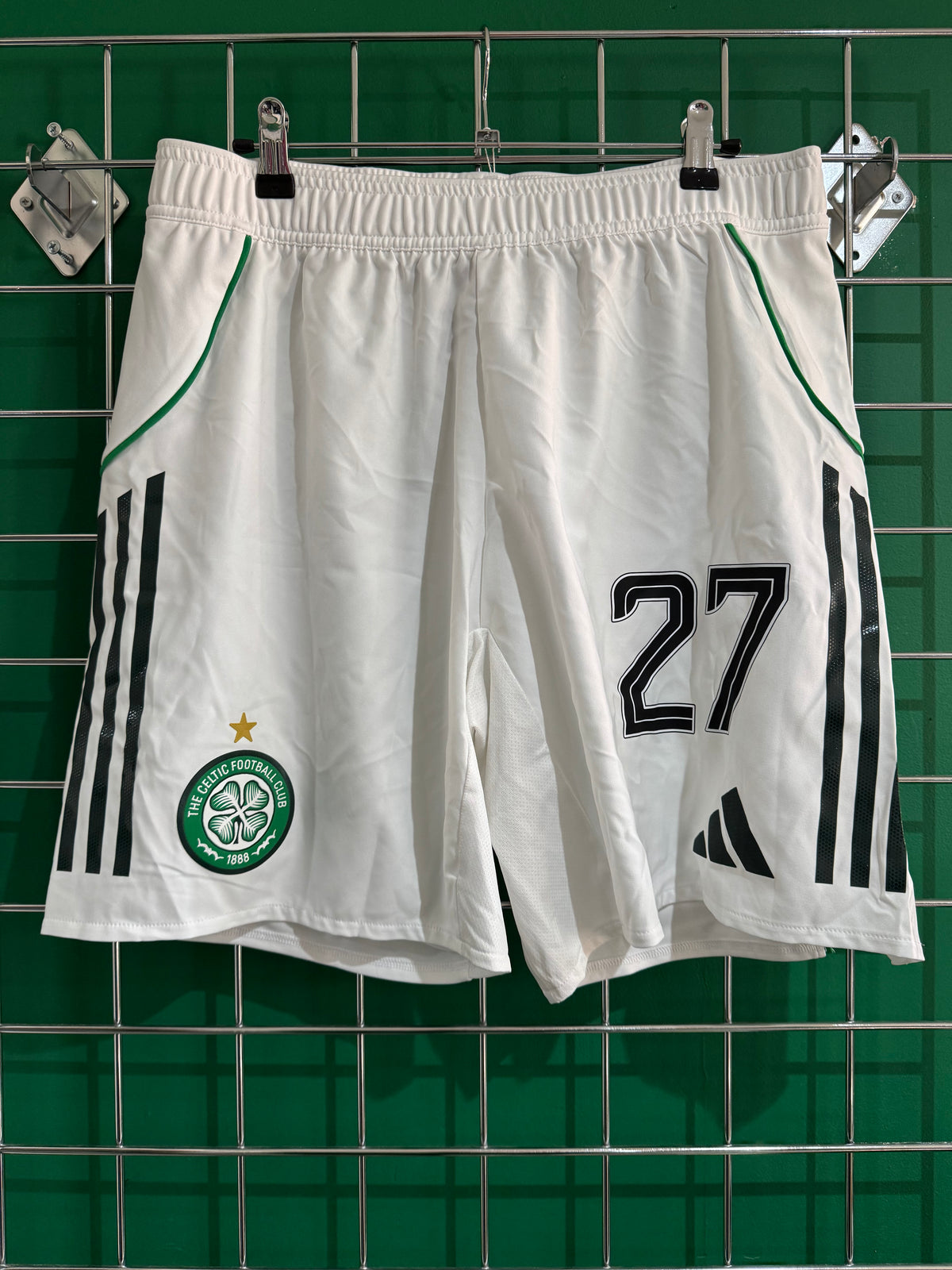 Celtic home match issue shorts large Engels 27