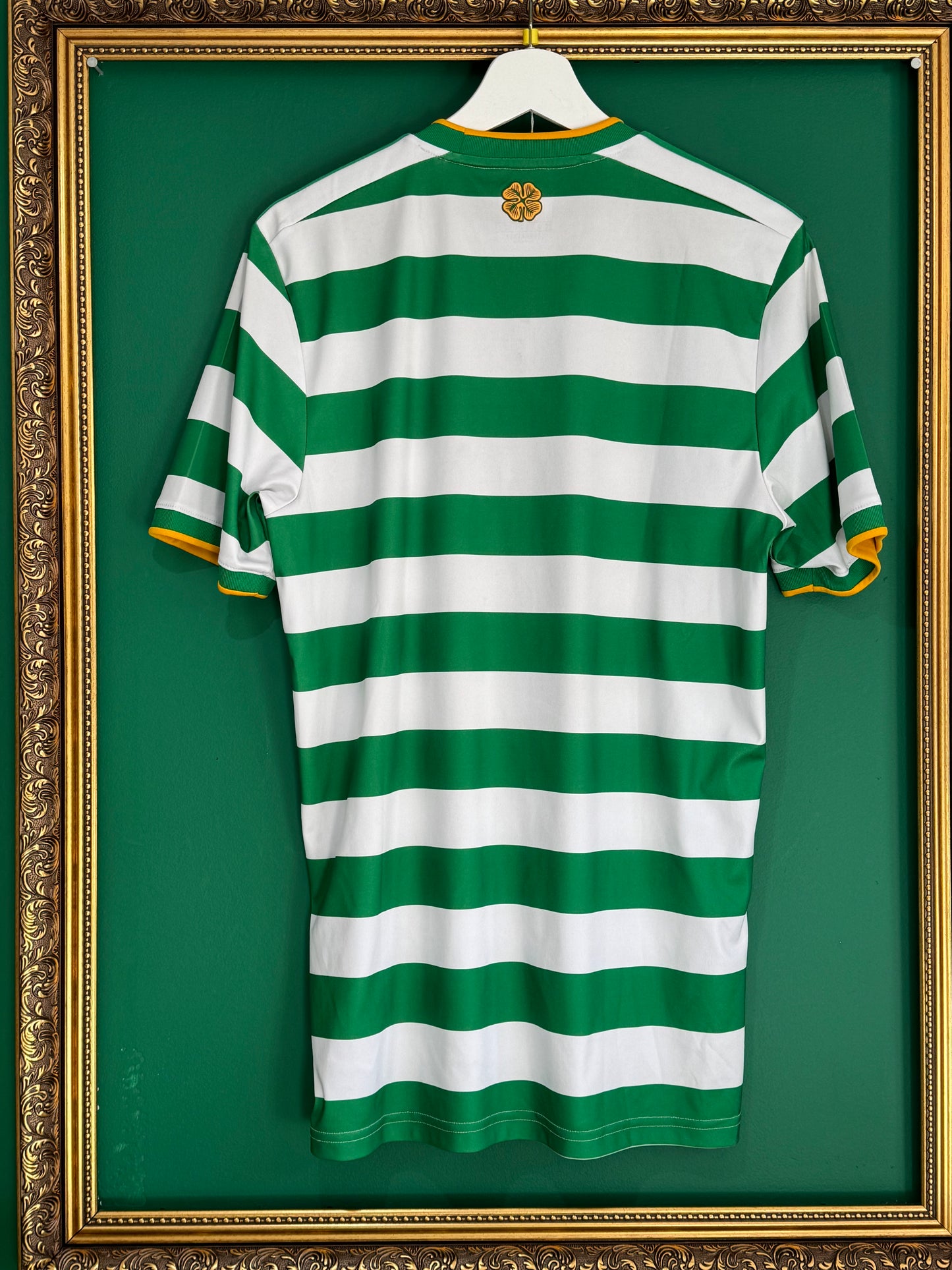 Celtic 2020/21 home medium unsponsored